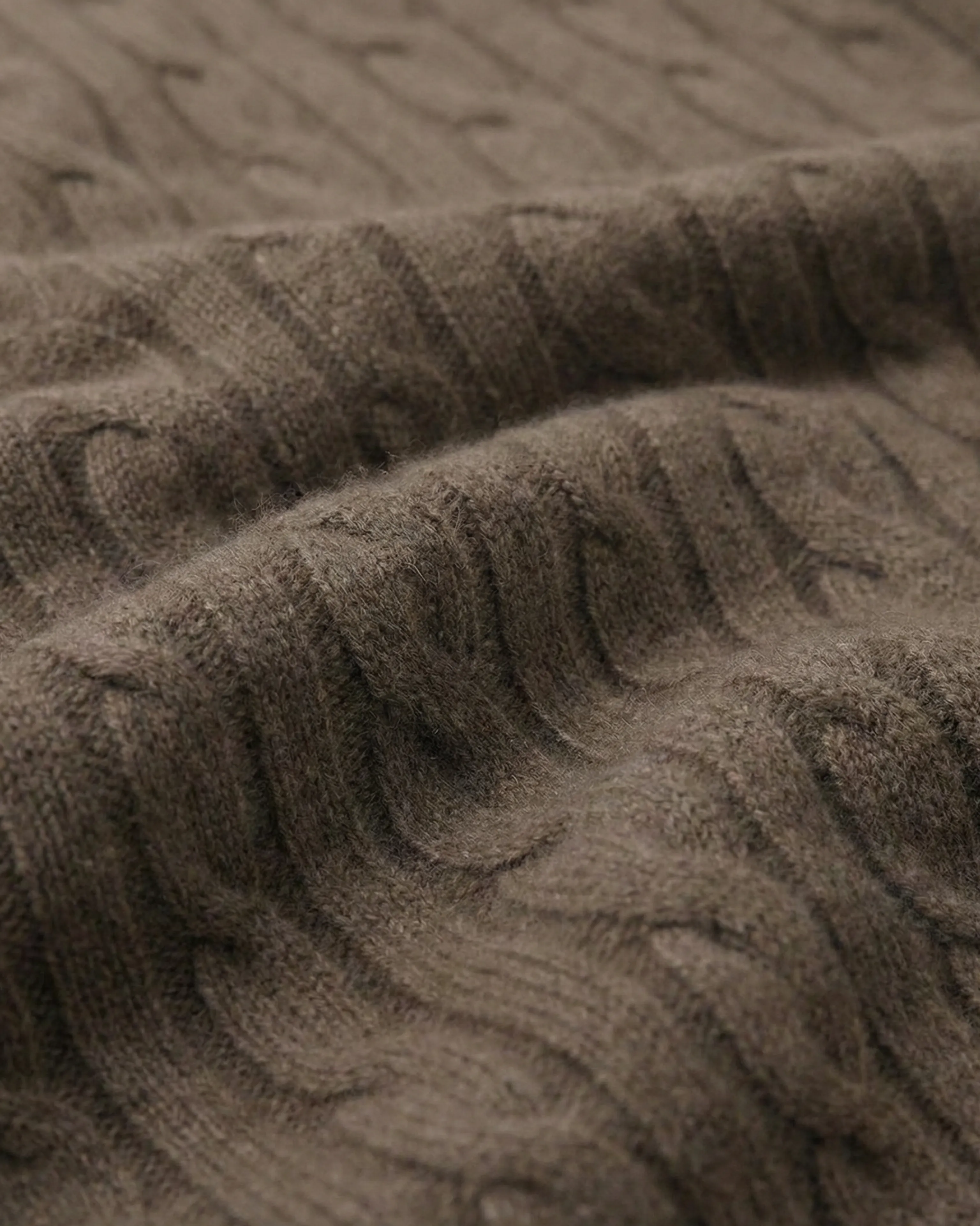 Stand-Collar Cable-Knit Cashmere Half-Zip Sweater - Image 5