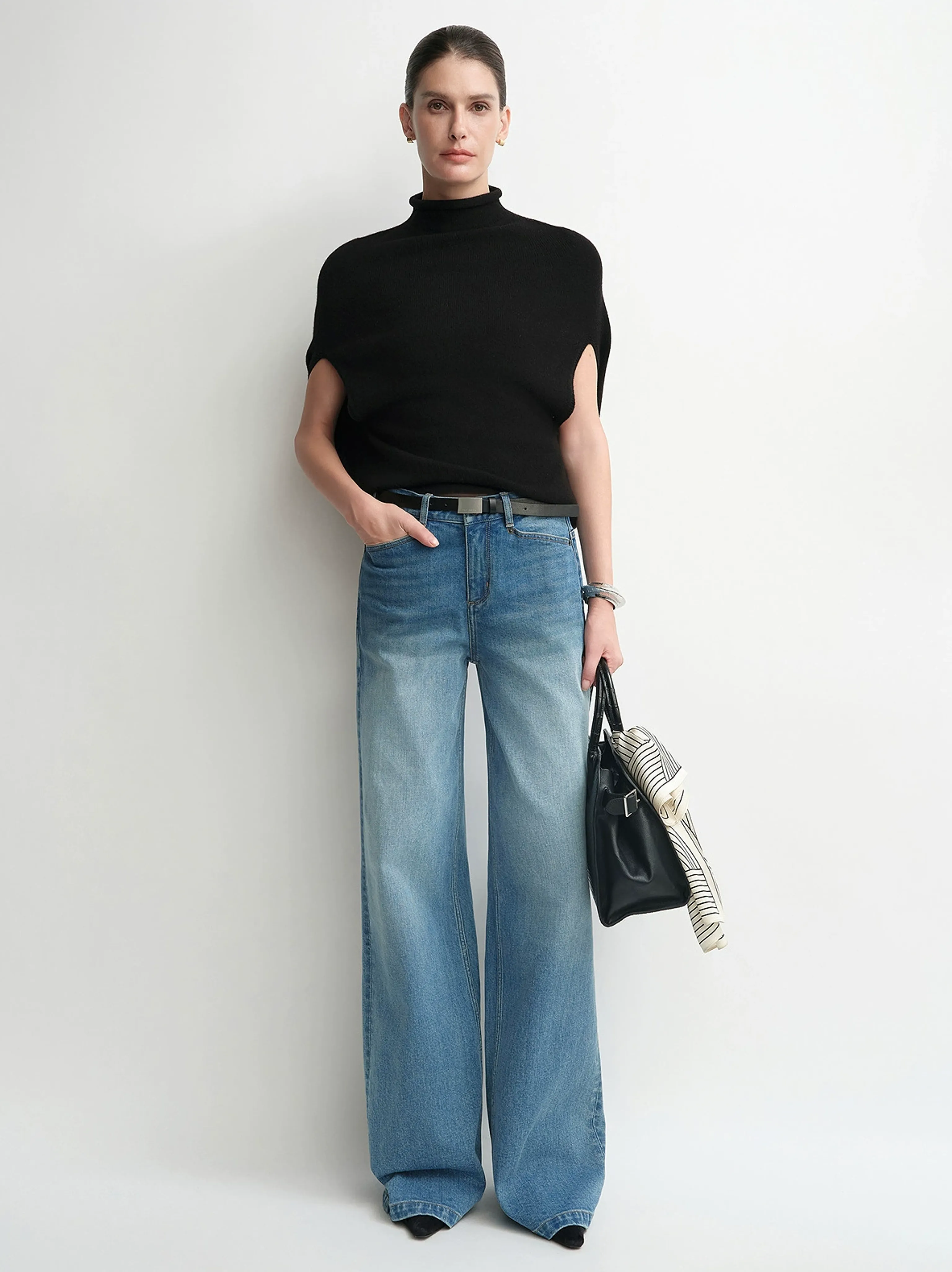 Stretch Indigo Straight-Leg Jeans