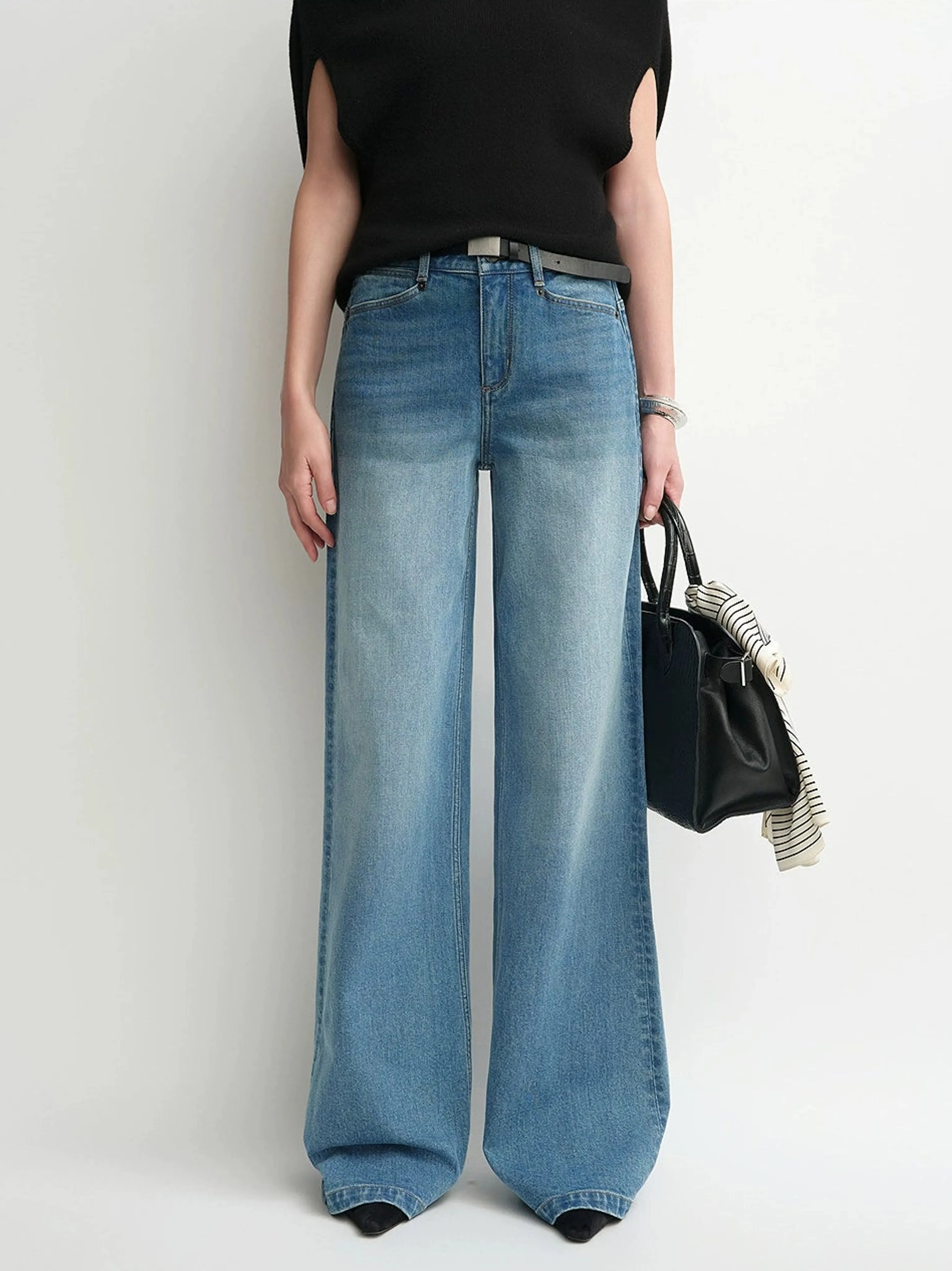 Stretch Indigo Straight-Leg Jeans - Image 4