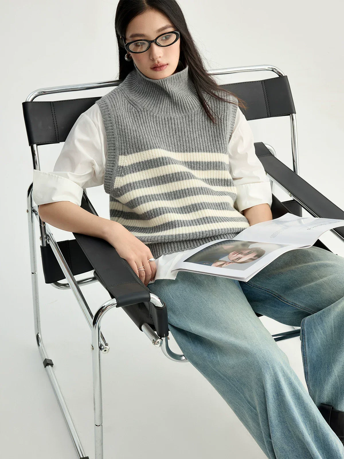 Striped Mock Turtleneck Knit Vest - Image 6