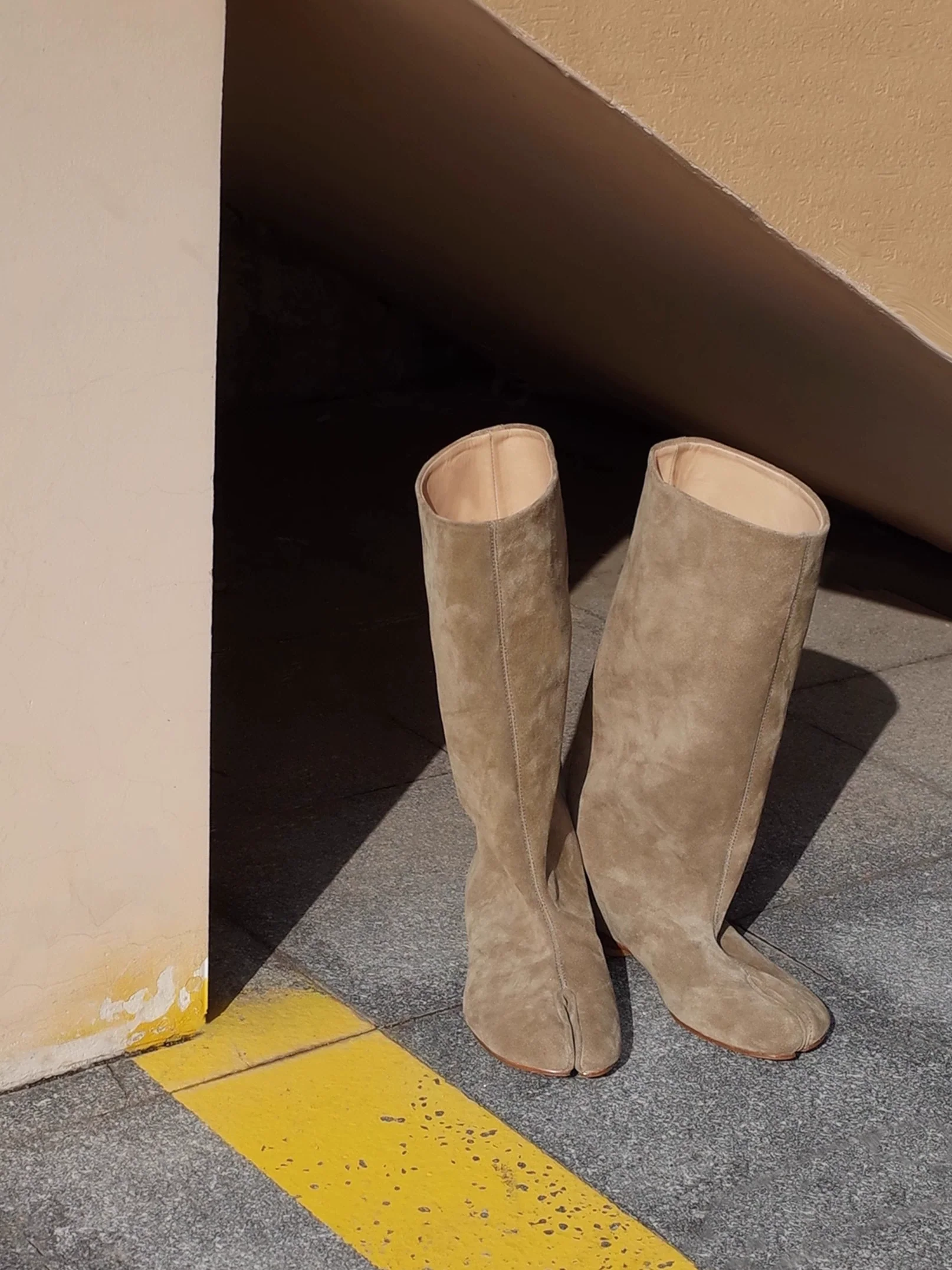Suede Tabi Tall Boots - Image 4
