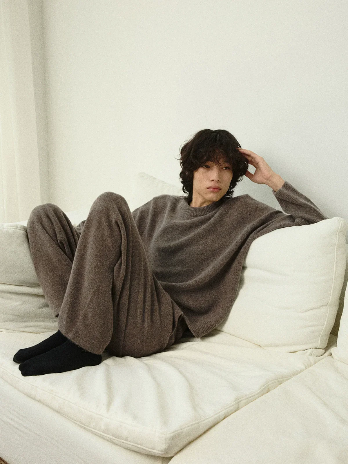 Superfine Merino-Cashmere Crewneck Sweater - Image 2