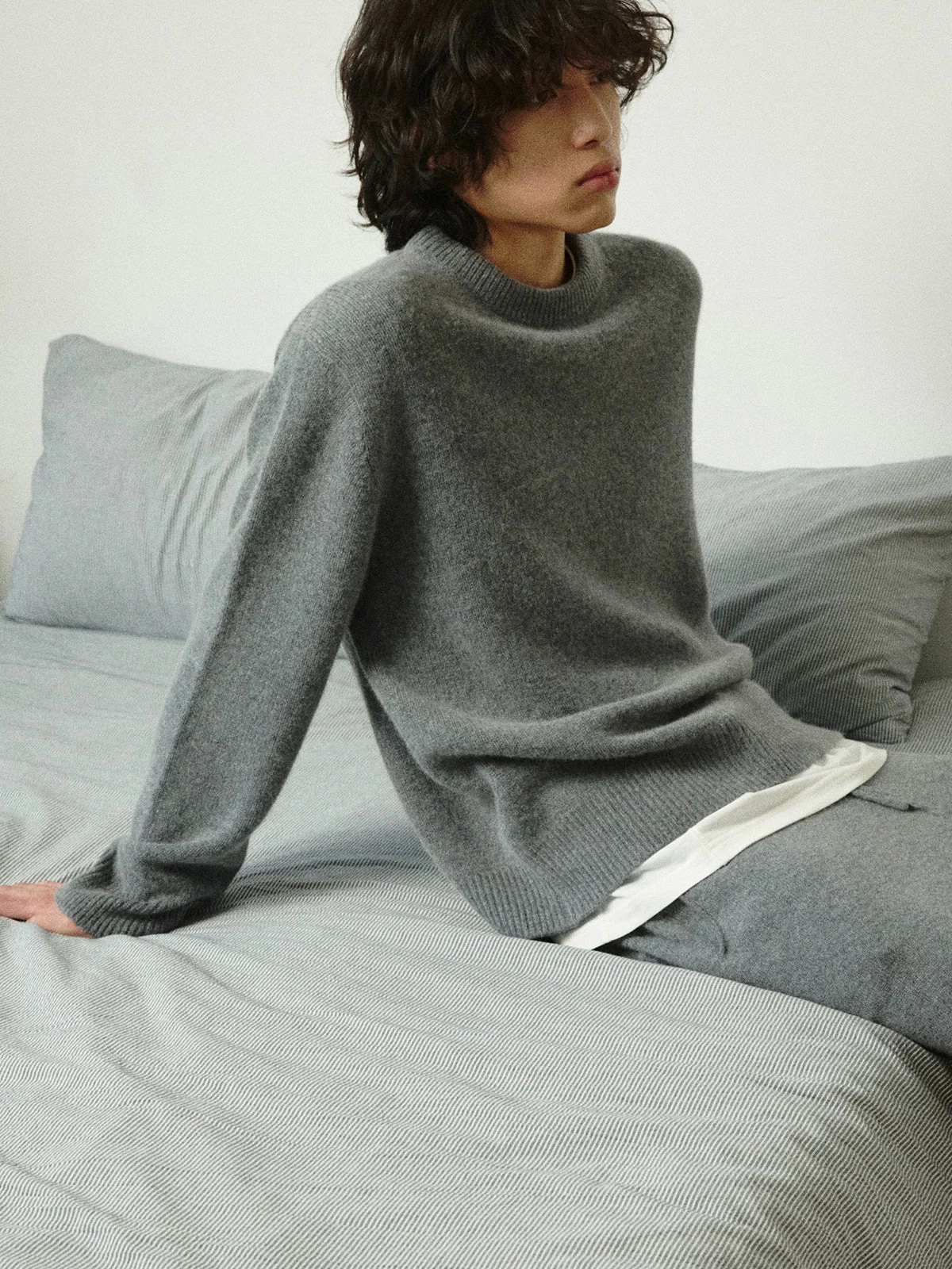 Superfine Merino-Cashmere Crewneck Sweater - Image 3