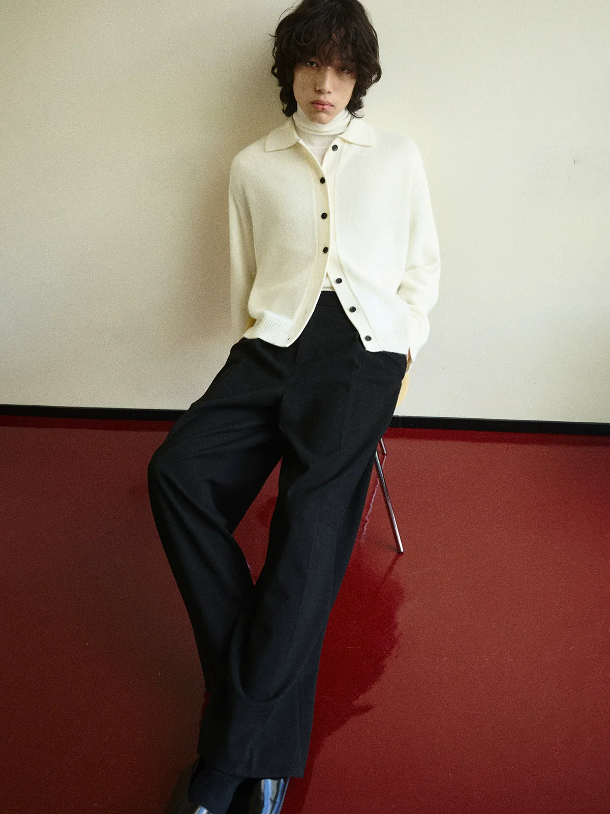 Superfine Wool-Cashmere Collared Cardigan - Image 4