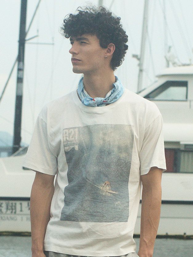 Surfer Graphic T-Shirt