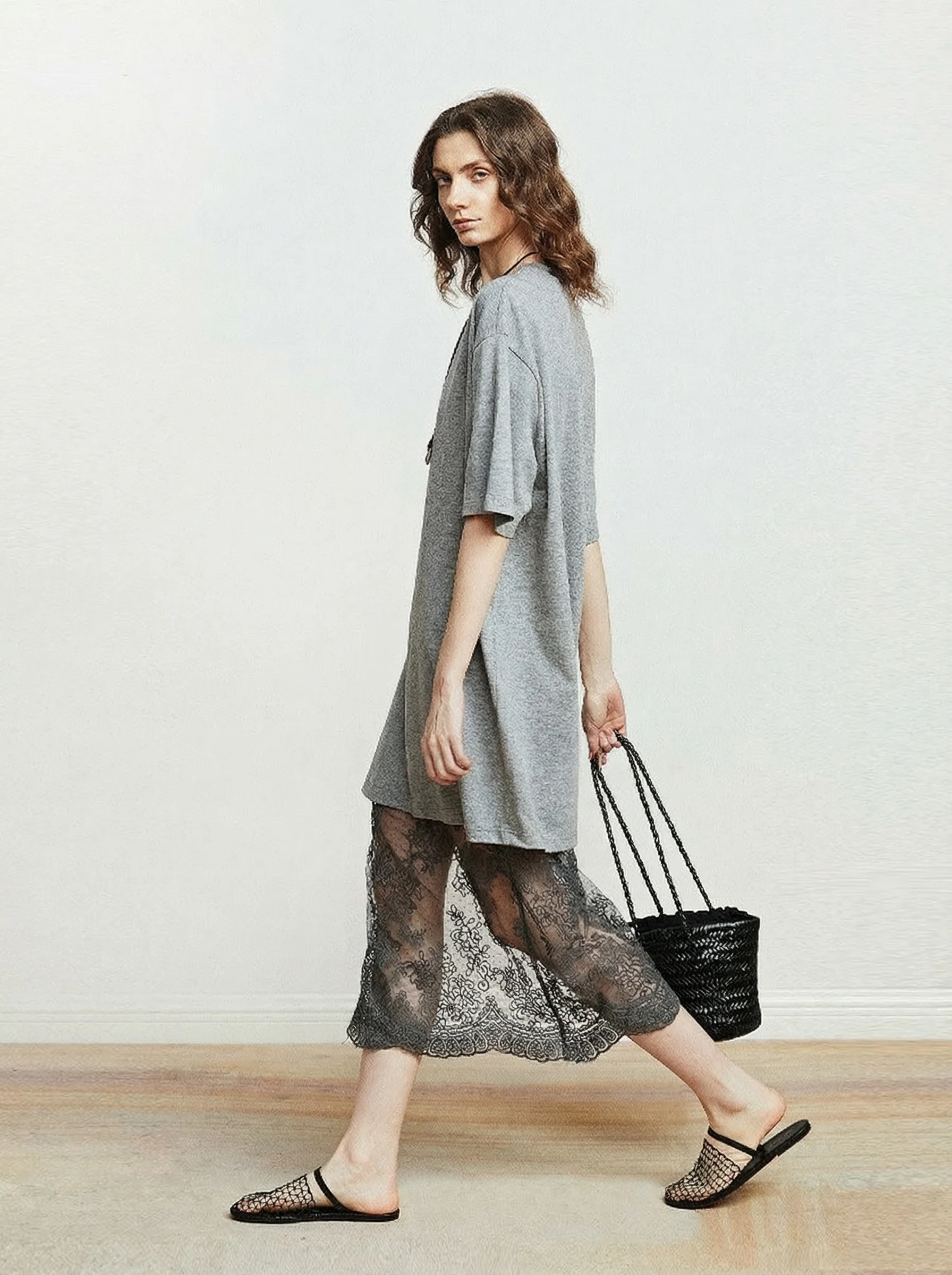 Tee Lace Skirt Set - Image 3