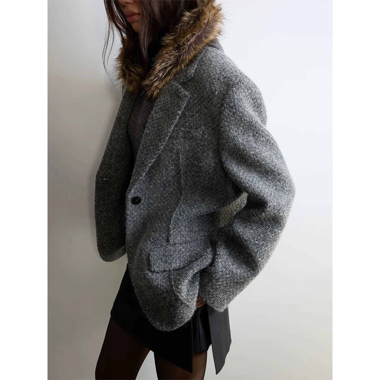 Textured Grey Wool-Blend Blazer - Image 5