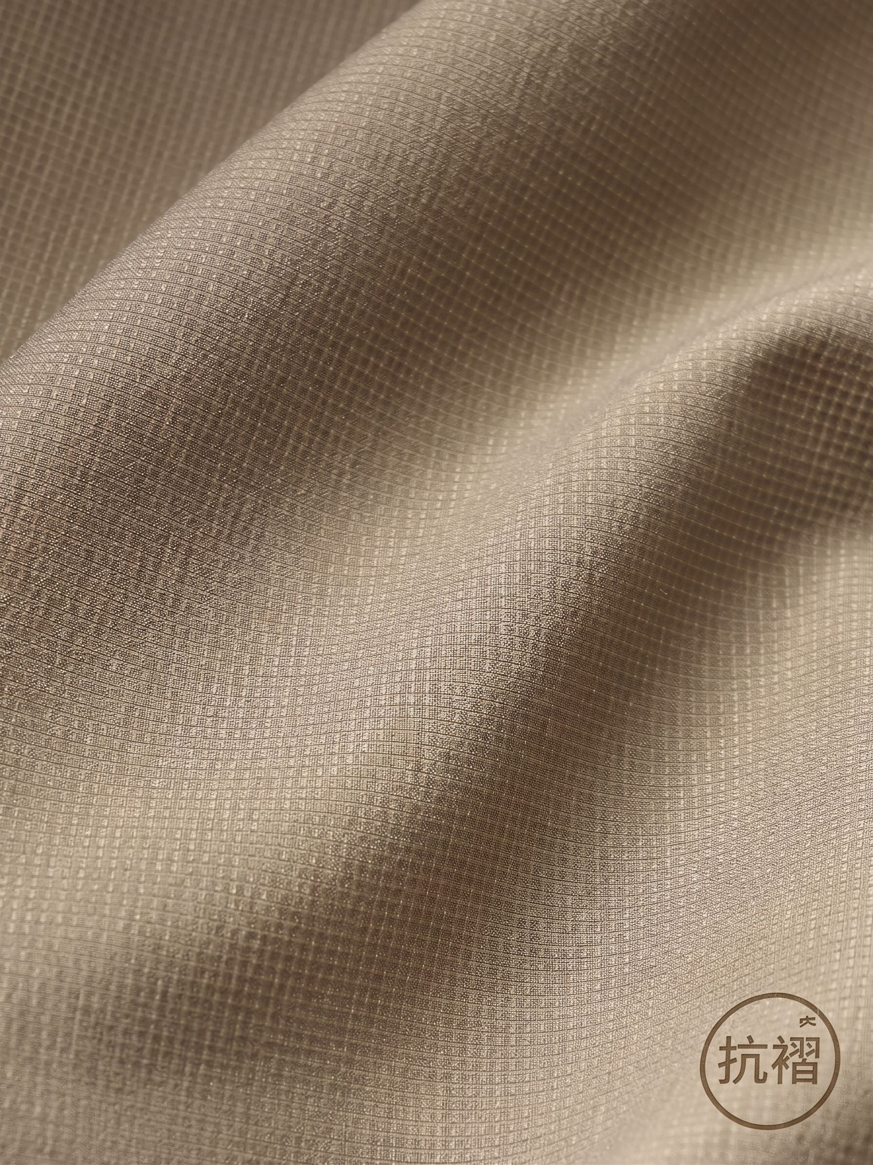Textured Two-Piece Suit - Image 4