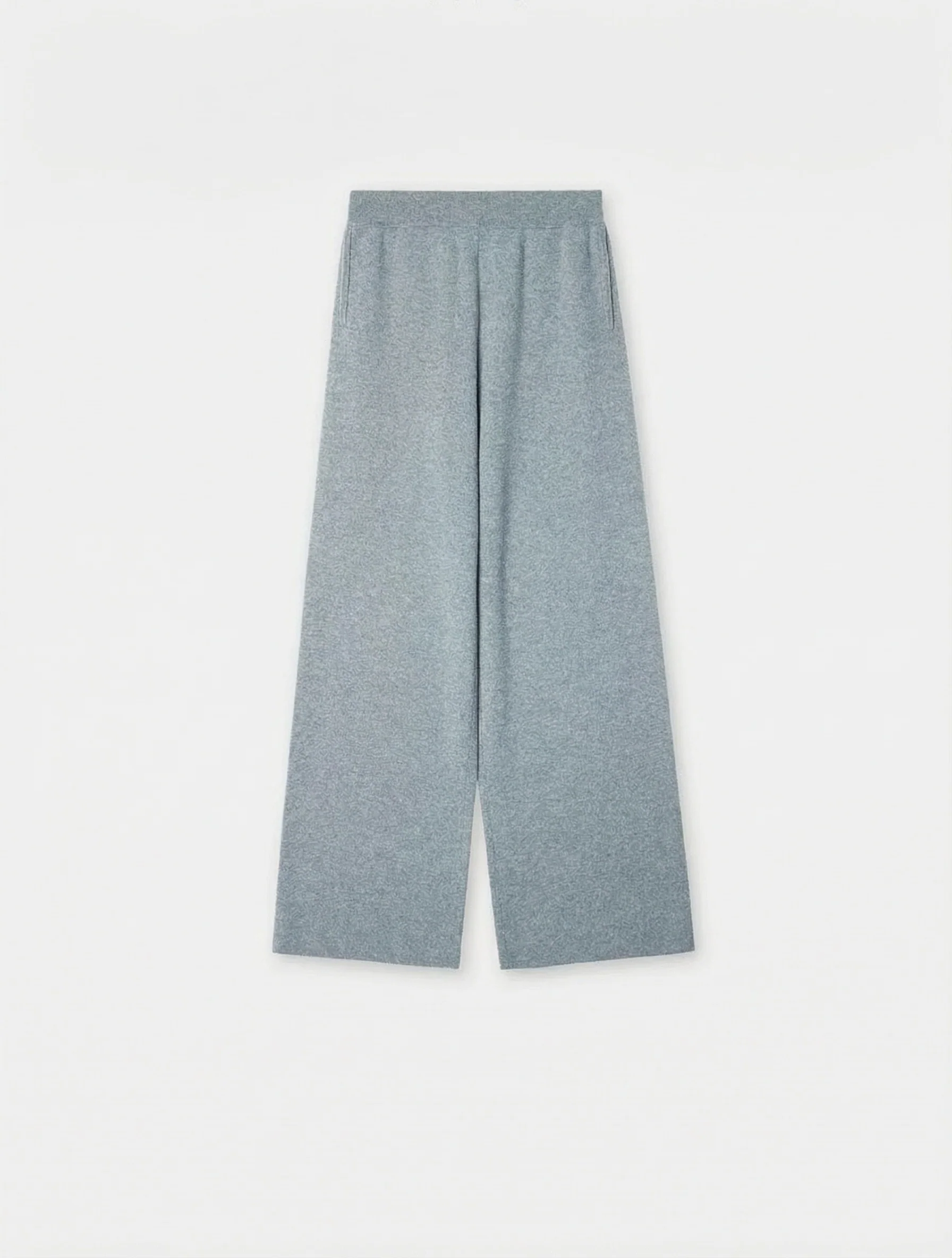 Three-Piece Cashmere Wool Ensemble - Image 2