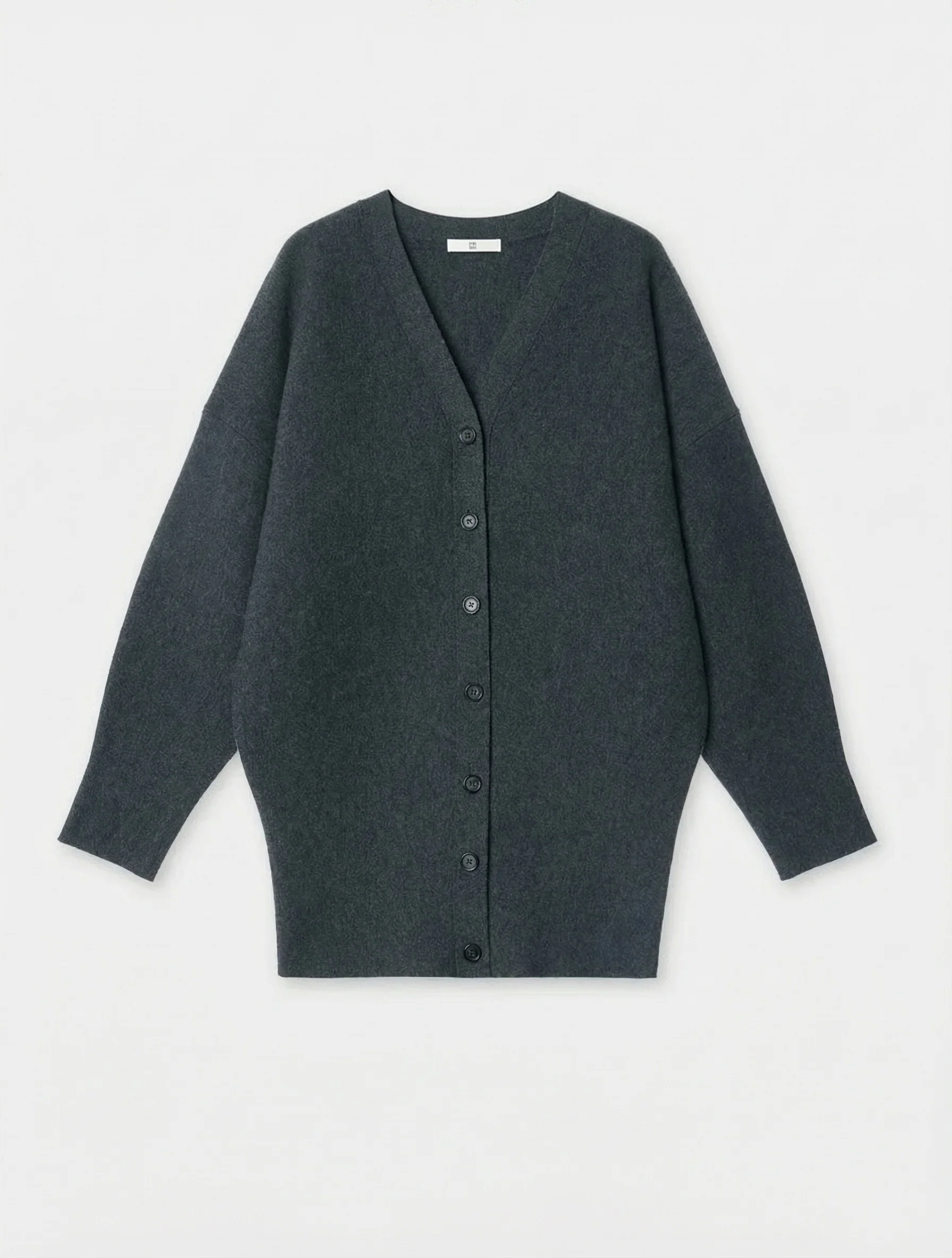 Three-Piece Cashmere Wool Ensemble - Image 6