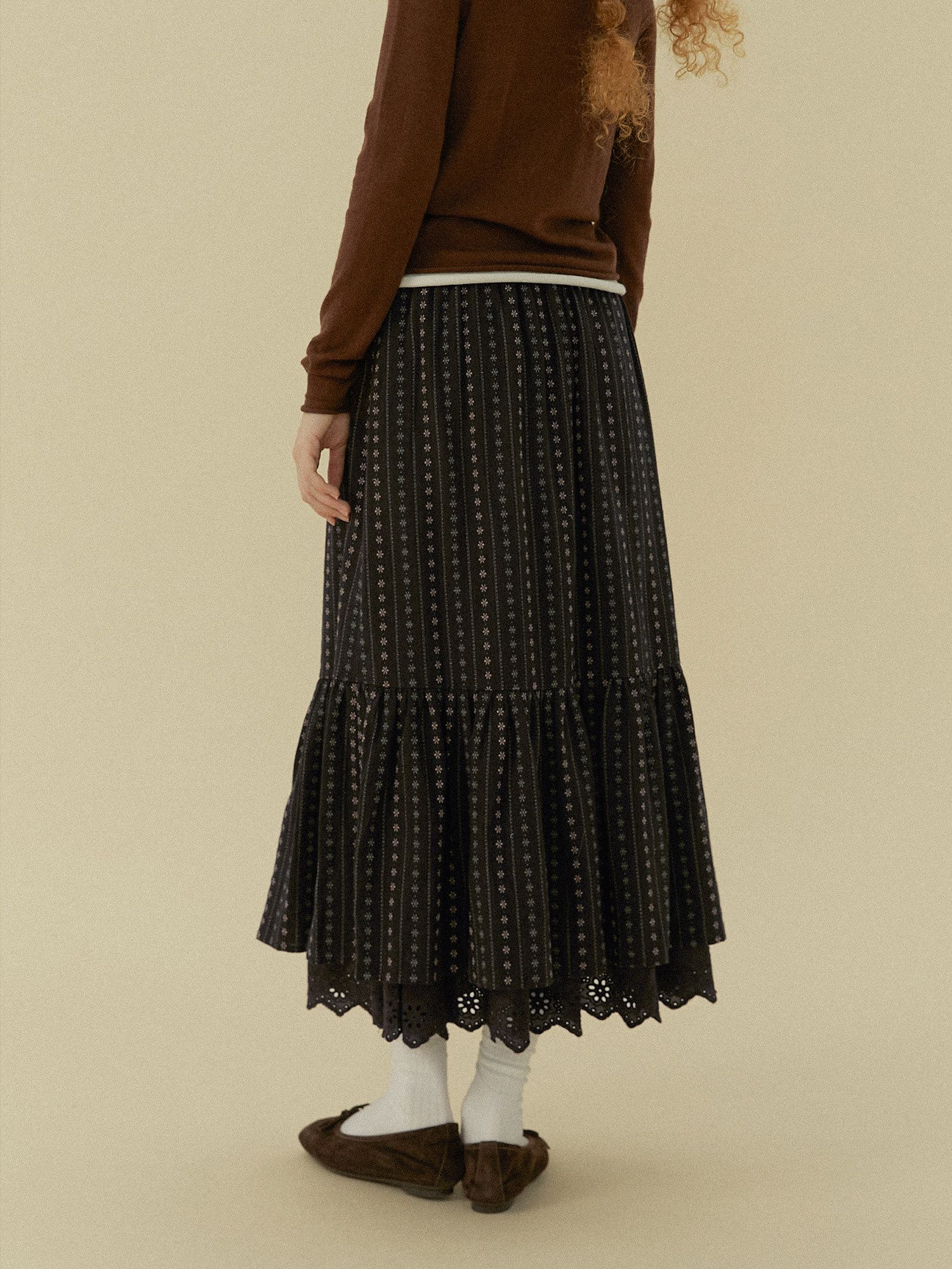 Tiered Floral Midi Skirt - Image 4