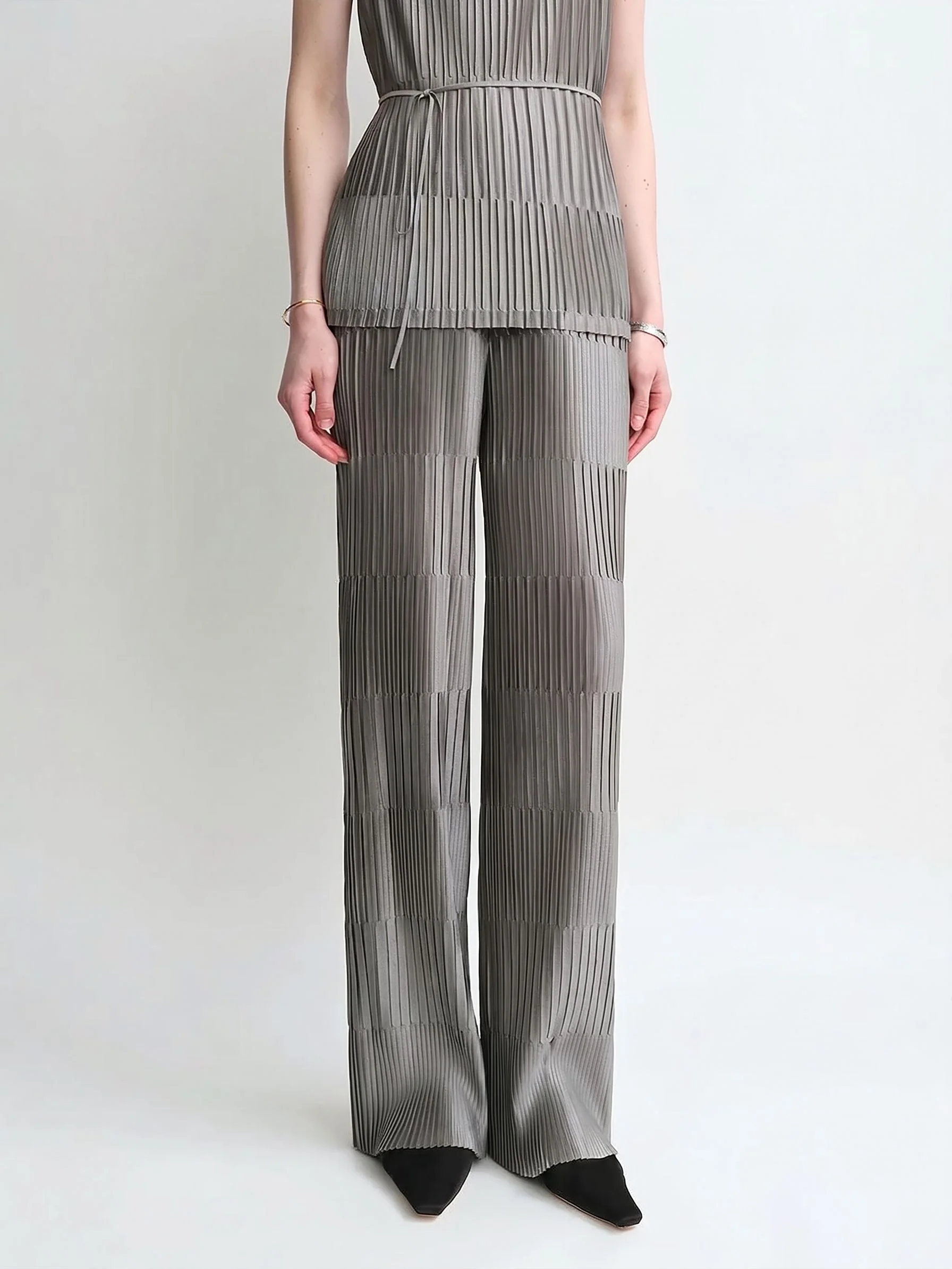 Tiered Pleat Dress - Image 12