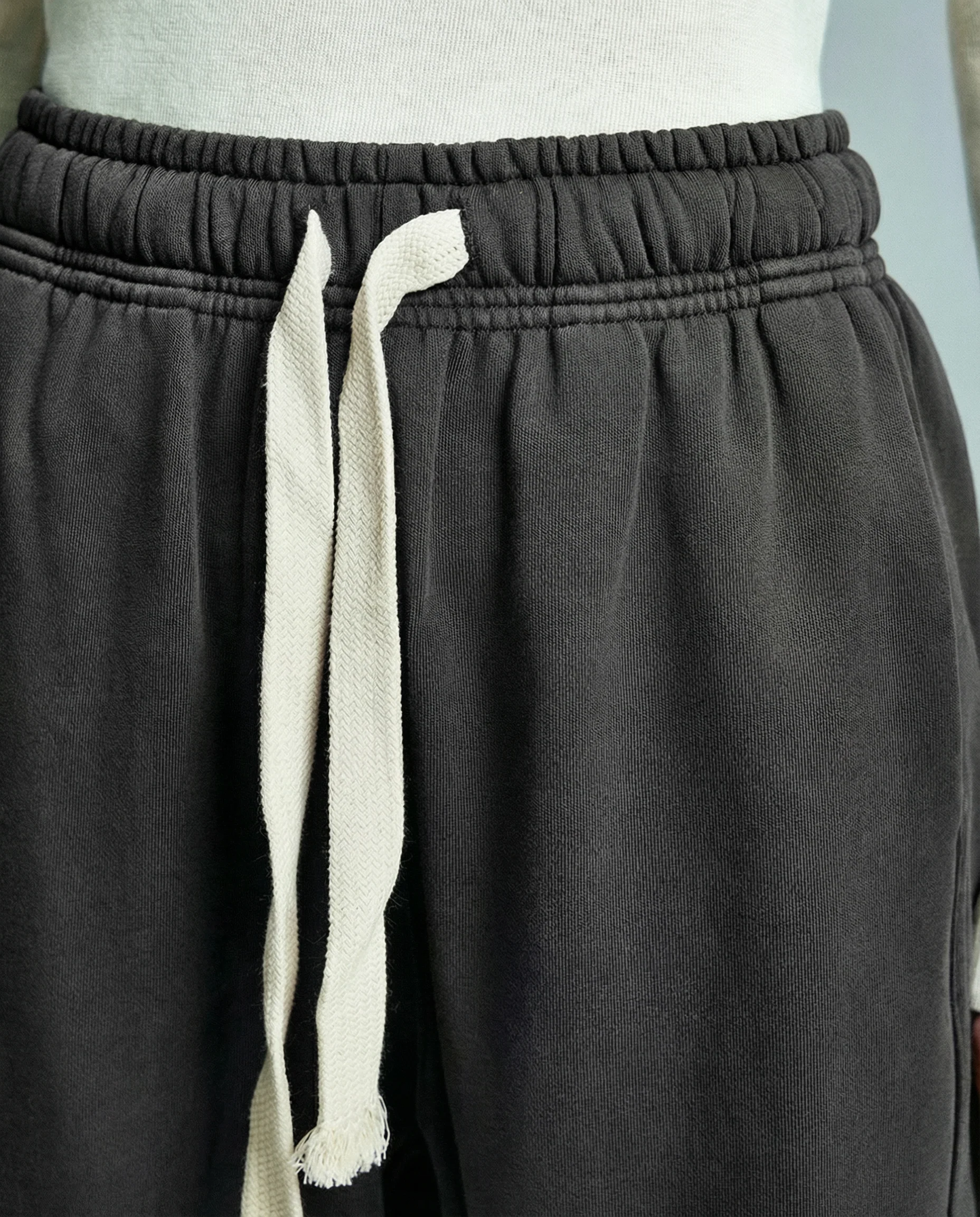 Toggle-Hem Sweatpants - Image 4