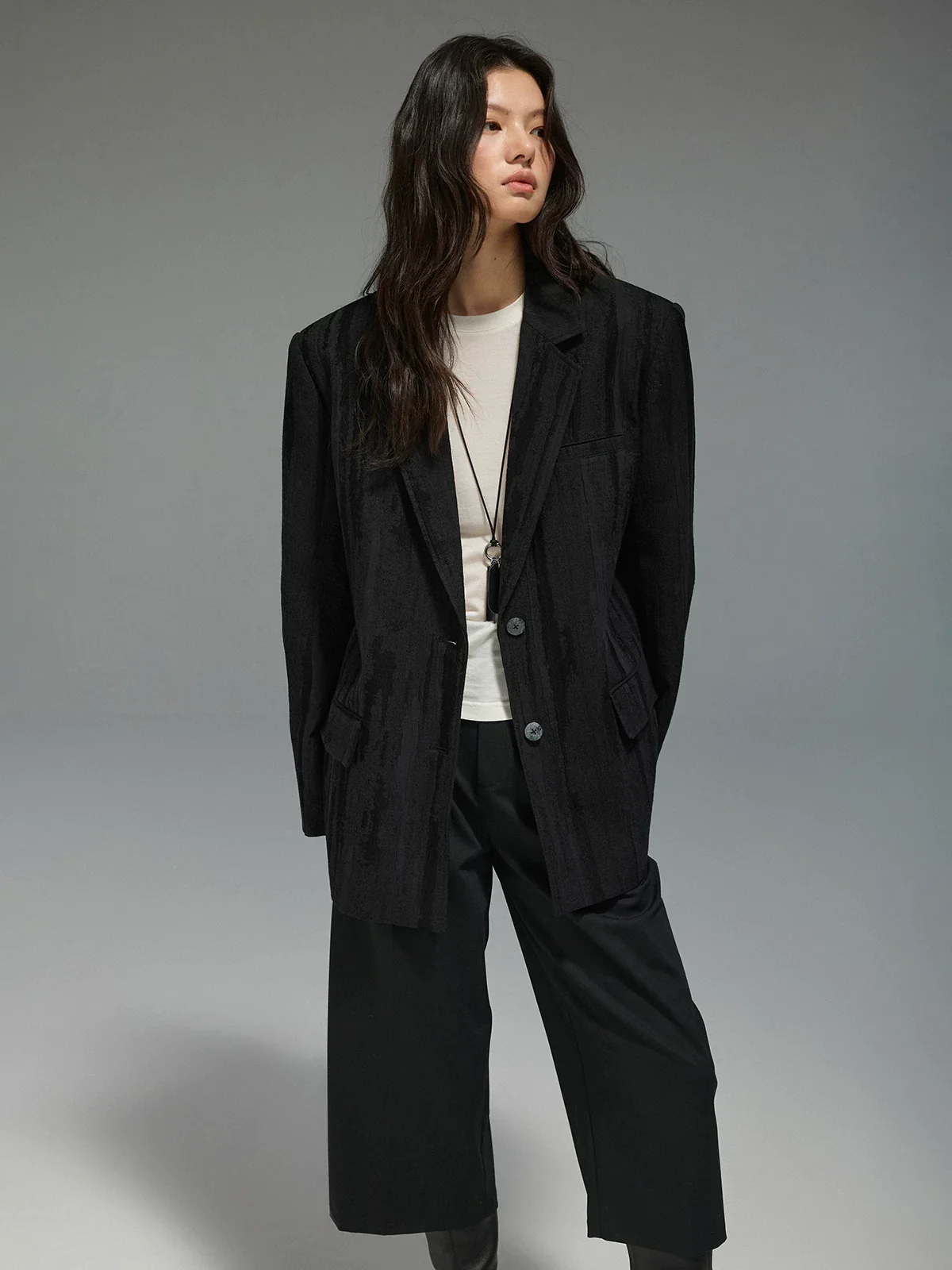 Tonal Jacquard Blazer - Image 4