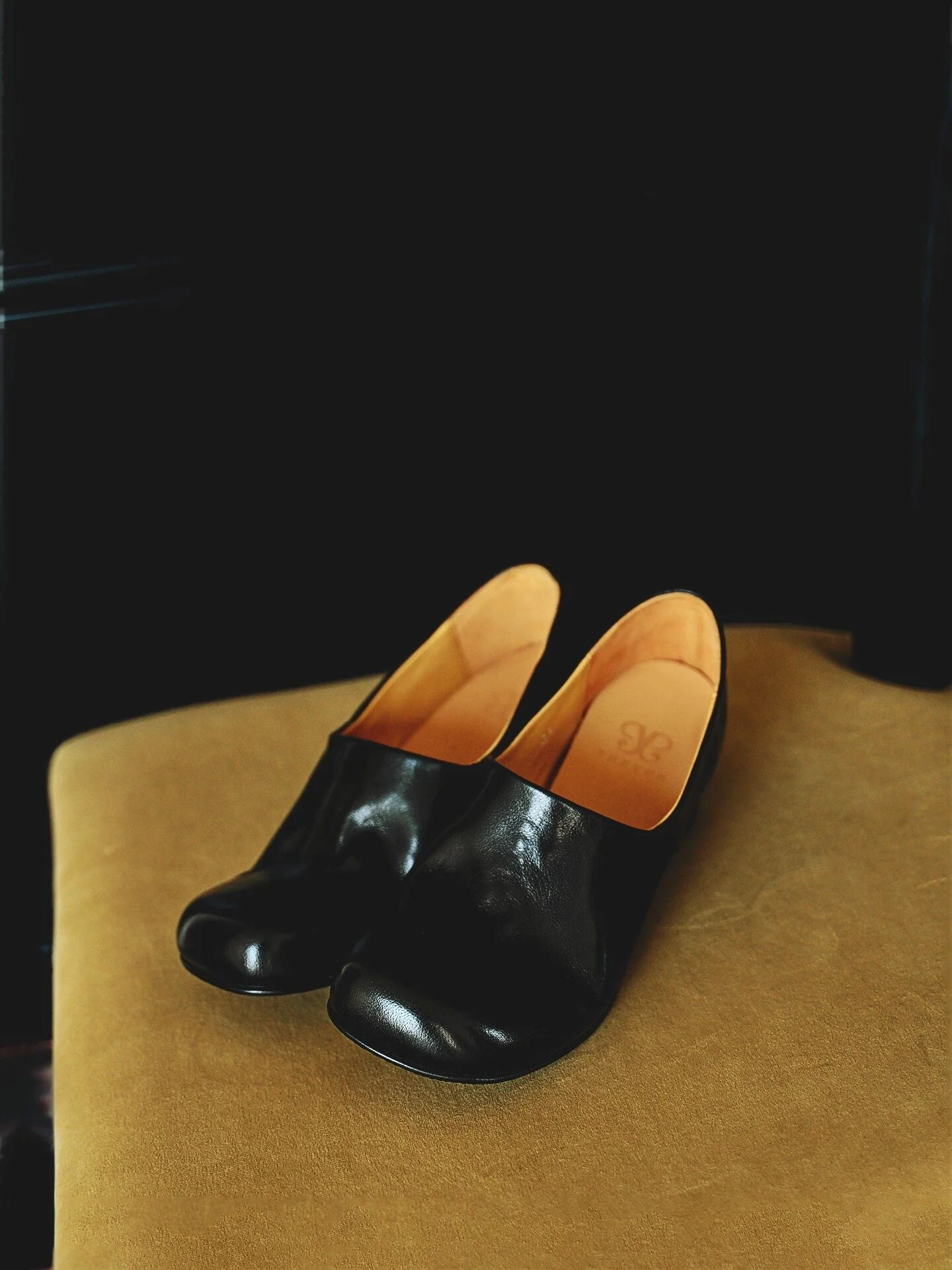 Top-Grain Leather Block-Heel Loafers - Image 4