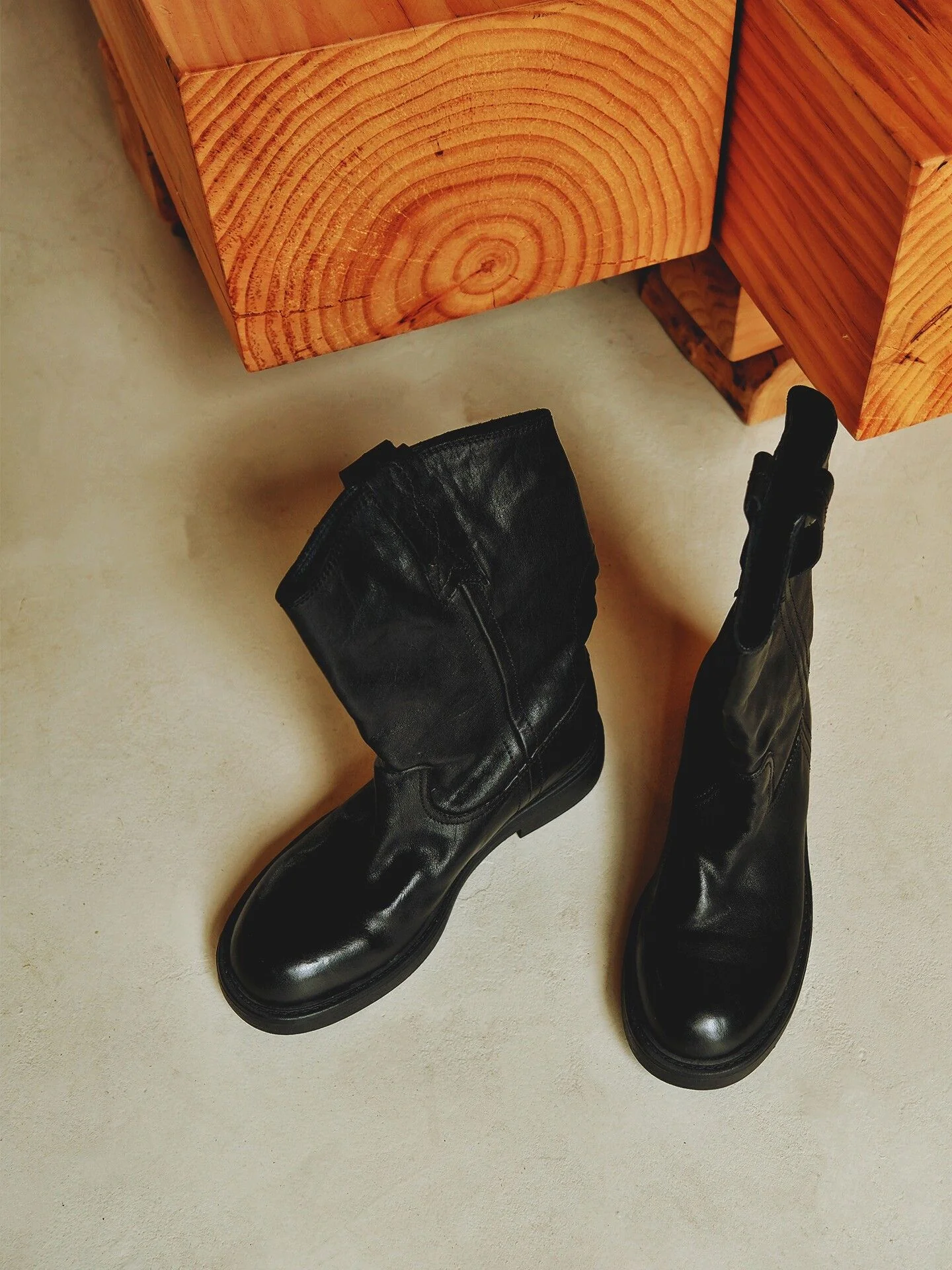 Top-Grain Leather Mid-Calf Boots - Image 6
