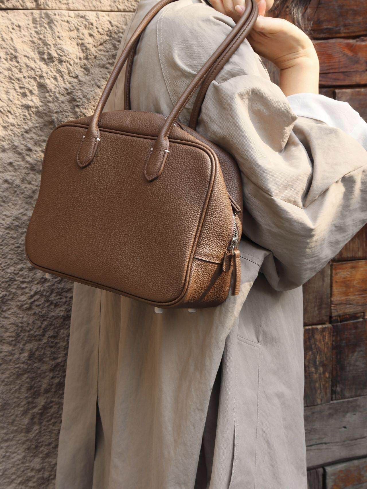 Top Grain Leather Pebbled Shoulder Bag - Image 2