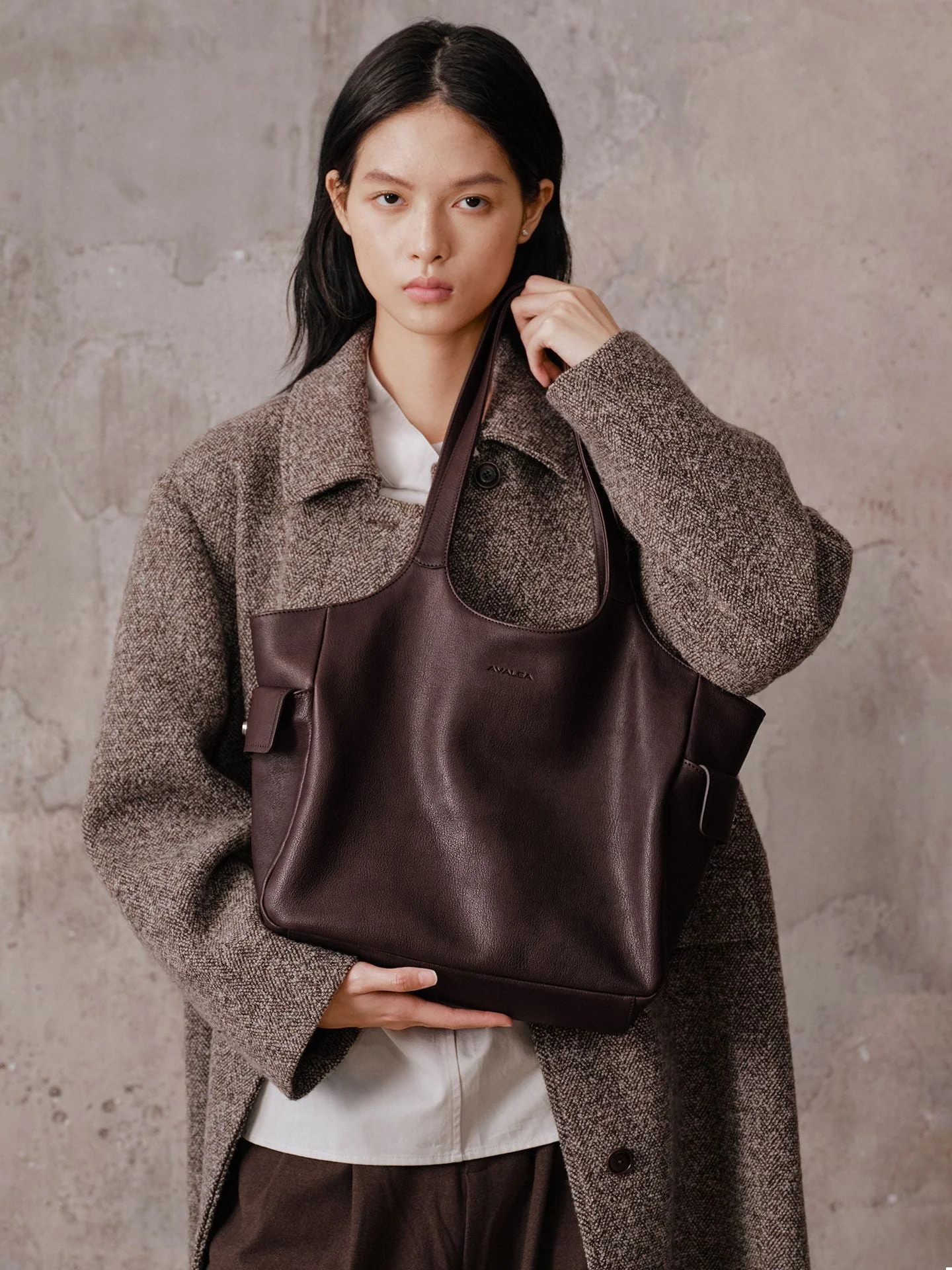 Top Grain Leather Shoulder Tote - Image 3