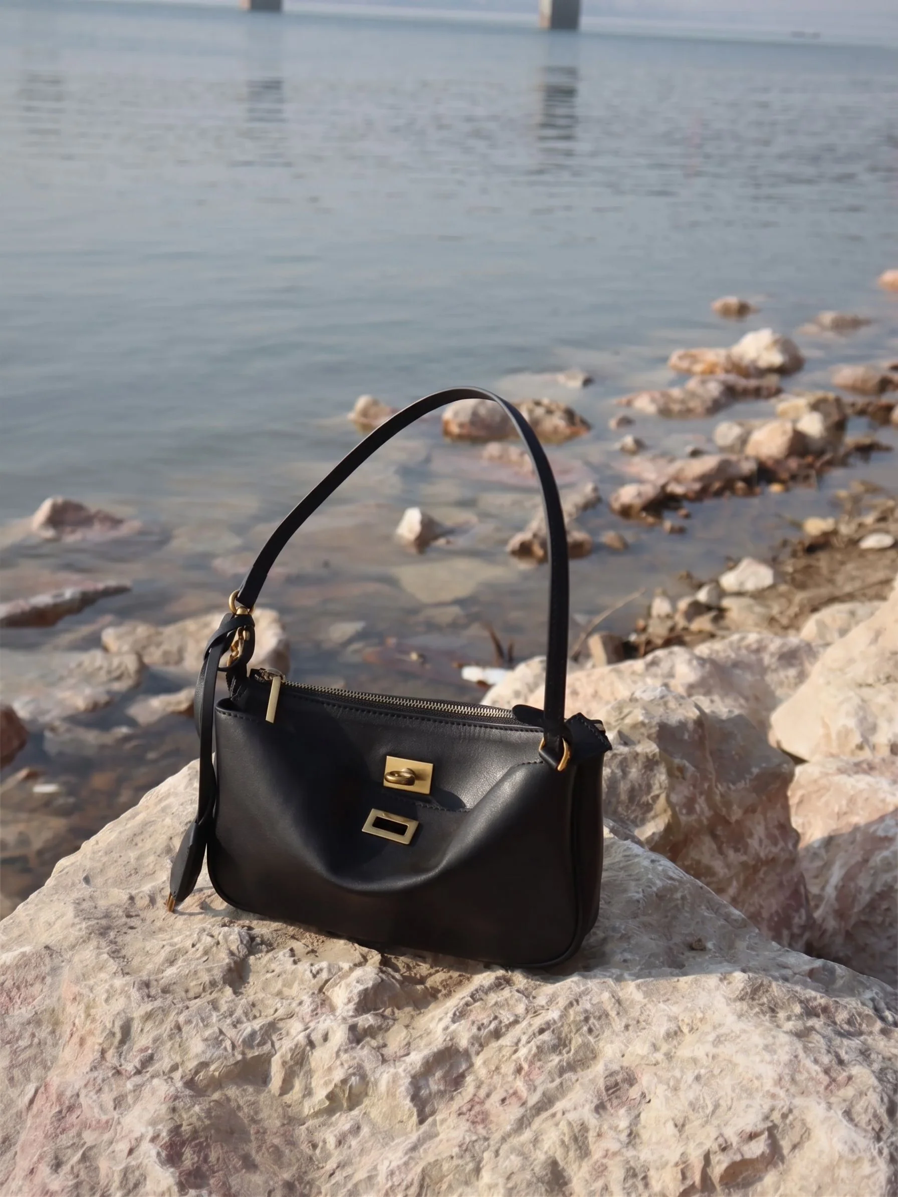 Top Grain Leather Turn-Lock Shoulder Bag - Image 4