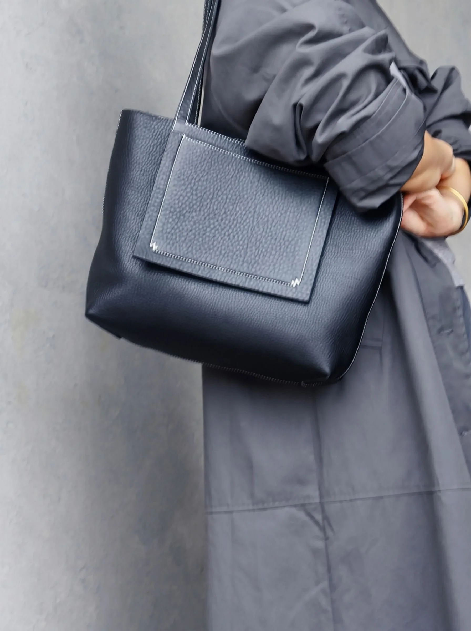 Top Grain Pebbled Leather Tote - Image 2