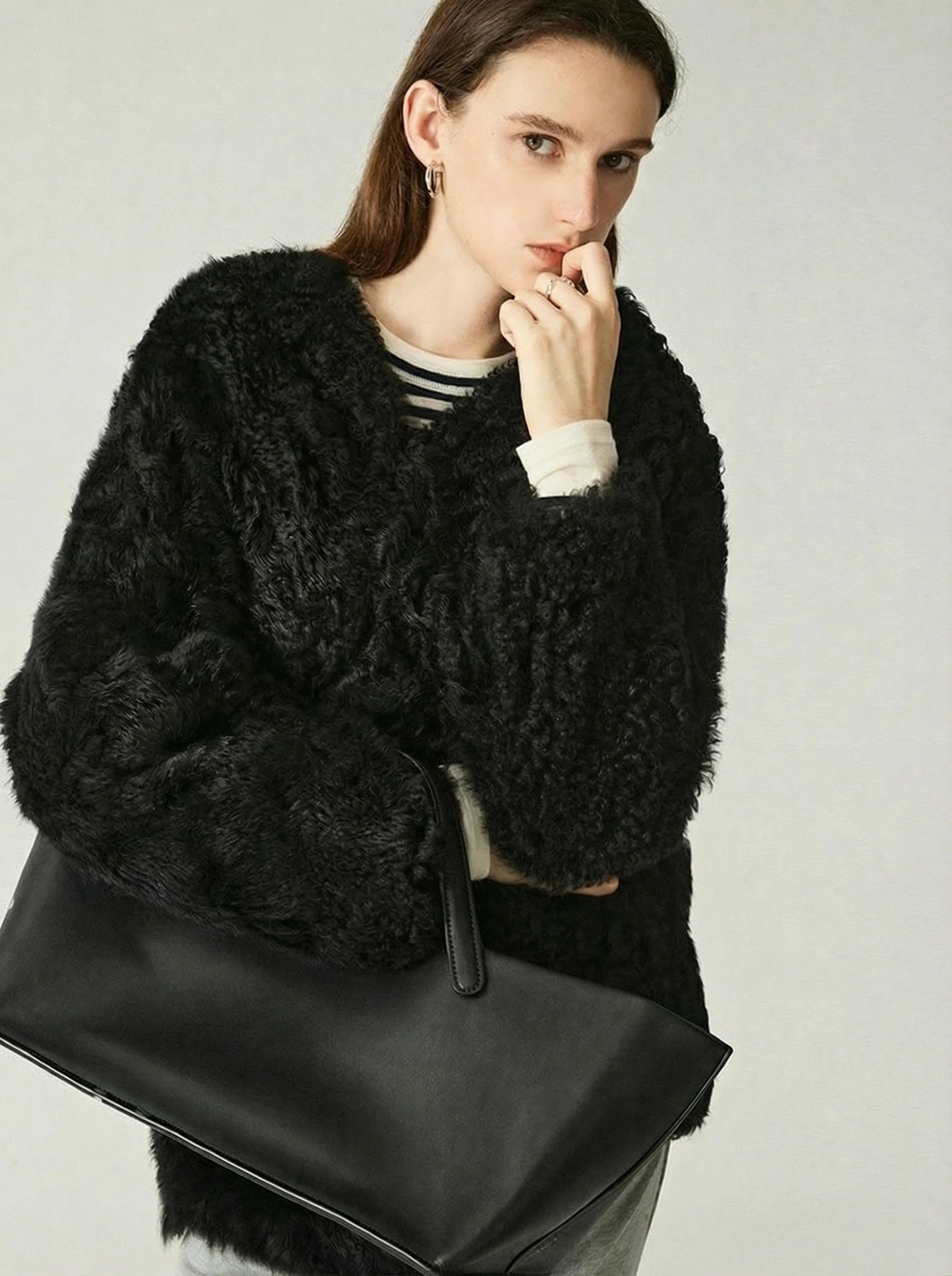 Toscana Shearling V-Neck Coat - Image 4
