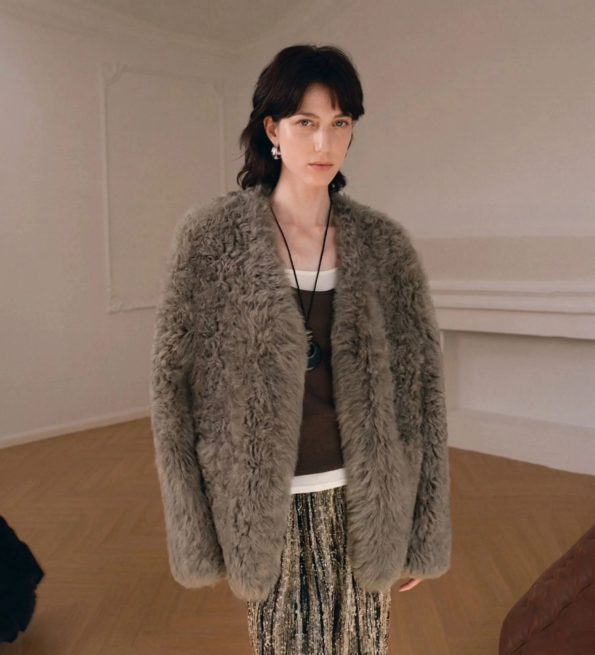 Toscana Shearling V-Neck Jacket - Image 5