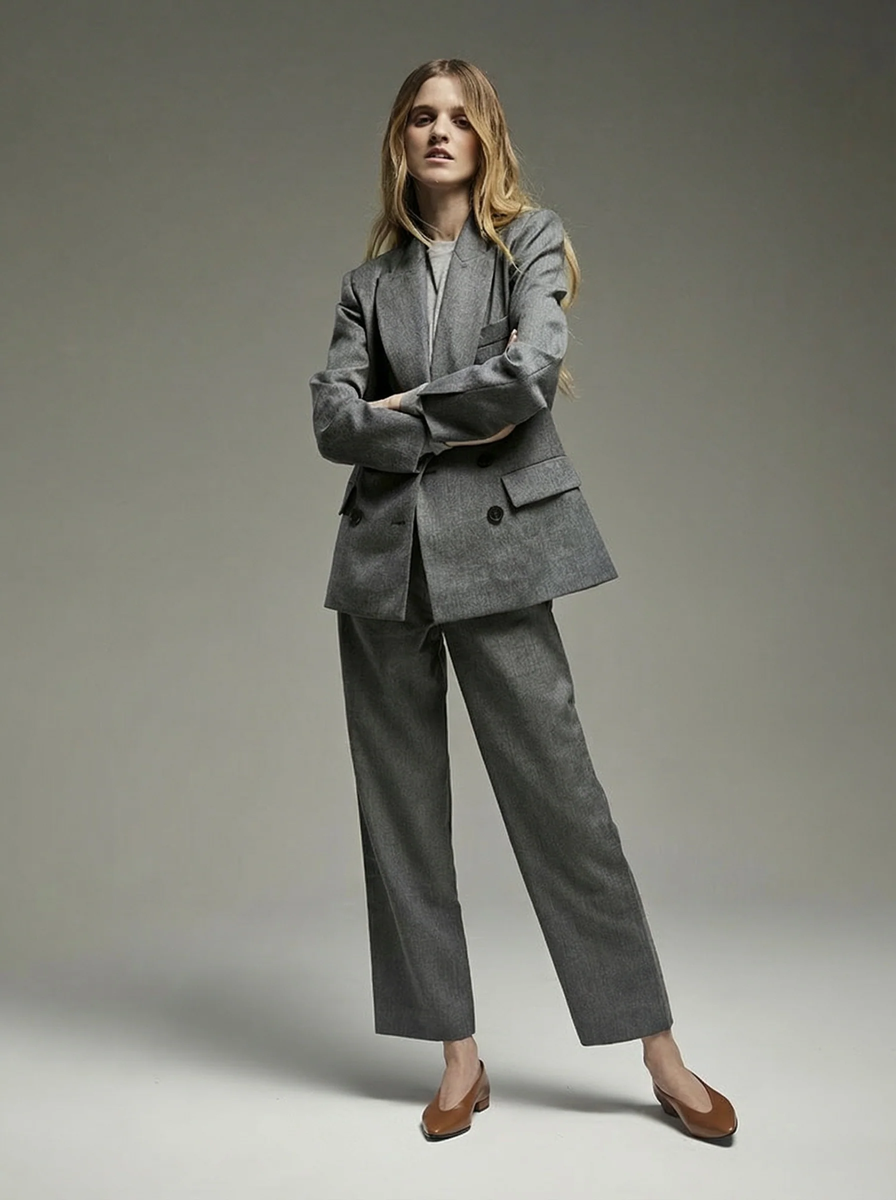 Tricia Double-Breasted Wool Suit - Image 2