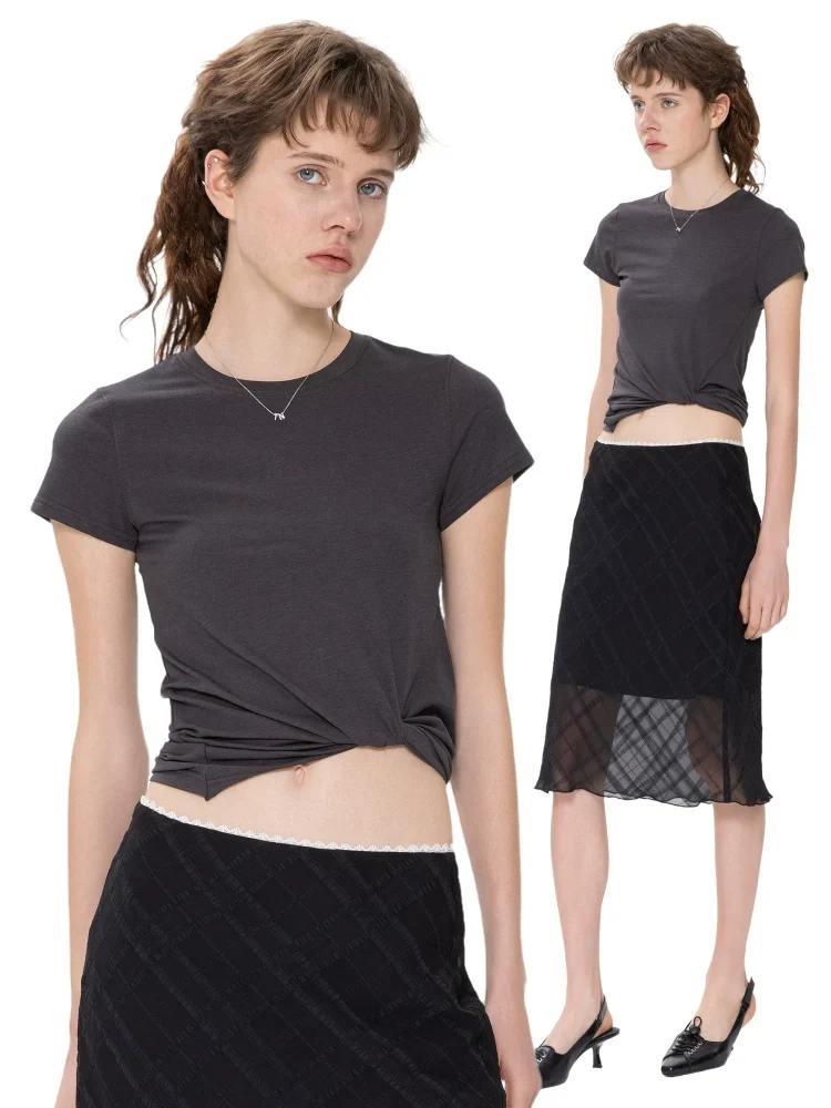 Twist Knot T-Shirt - Image 4