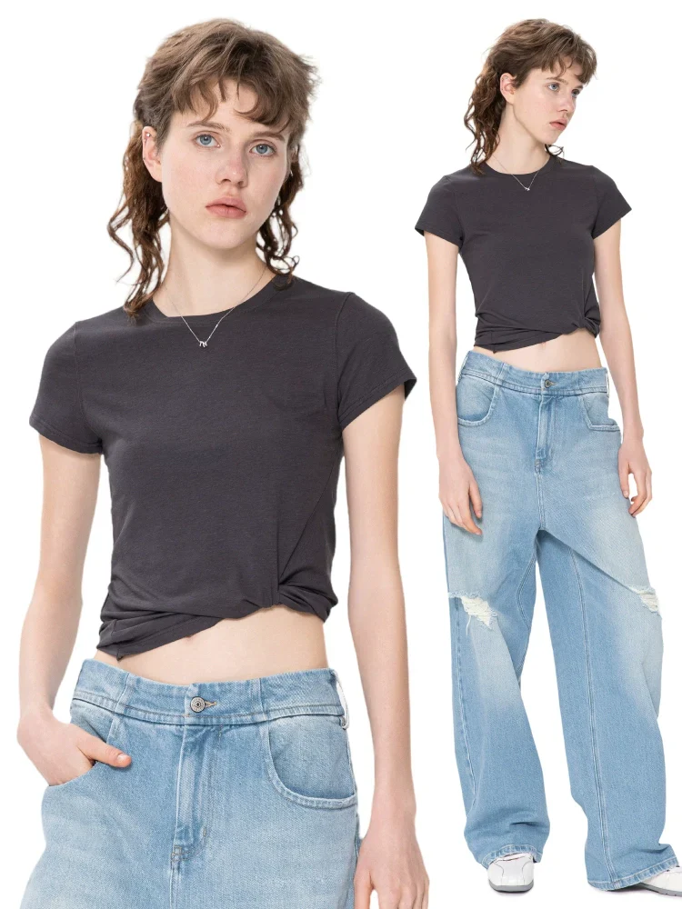 Twist Knot T-Shirt - Image 5