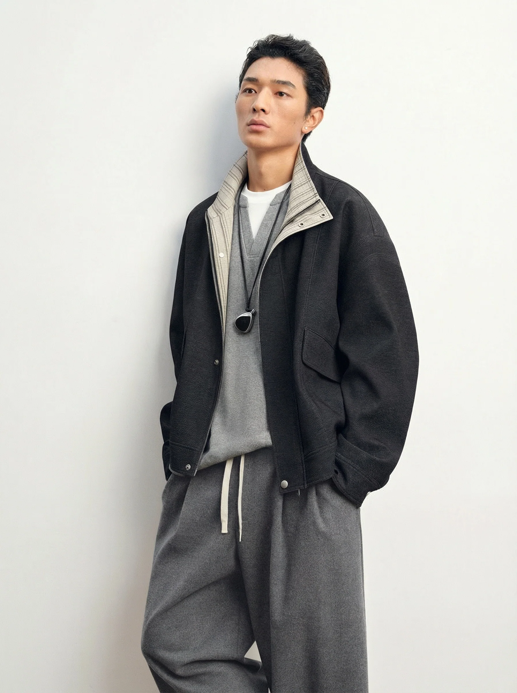 Two-Tone Faux Denim Stand-Collar Jacket - Image 4