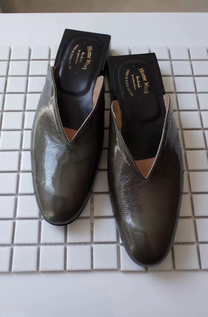 Two-Way Mules - Image 3