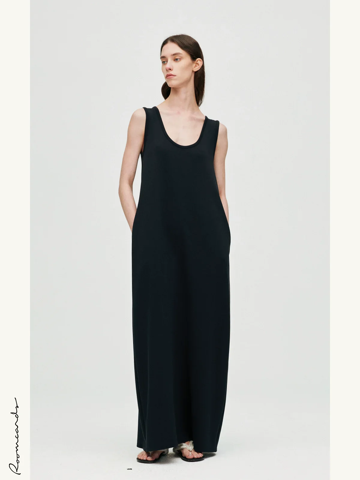 U-Neck Bud Dress - Image 5