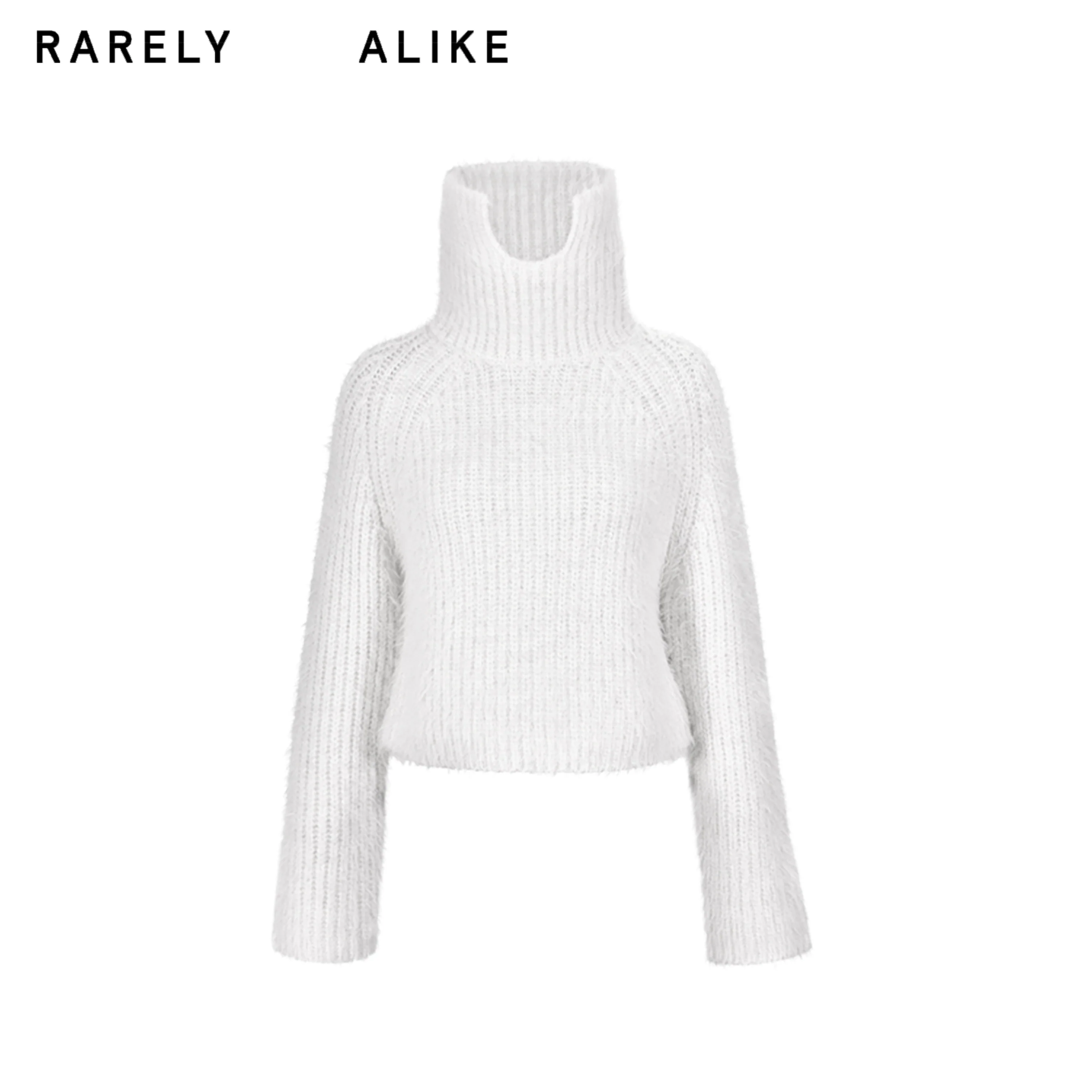 U-Neck Plush Chunky Cropped Sweater - Image 7