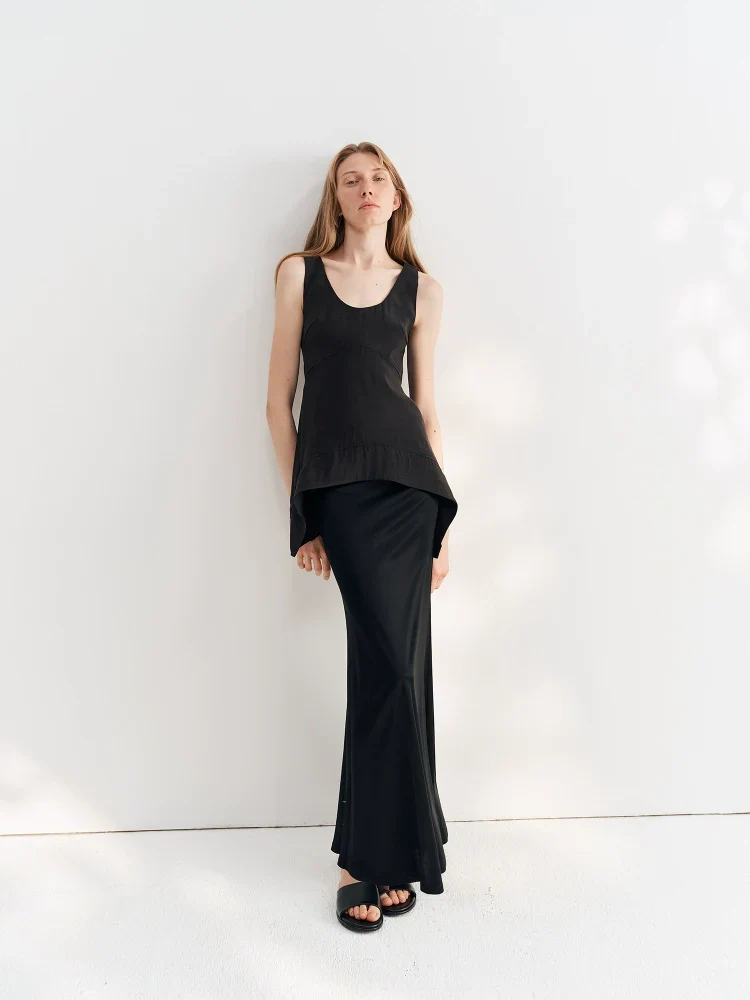 U-Neck Vest & Fishtail Skirt Set
