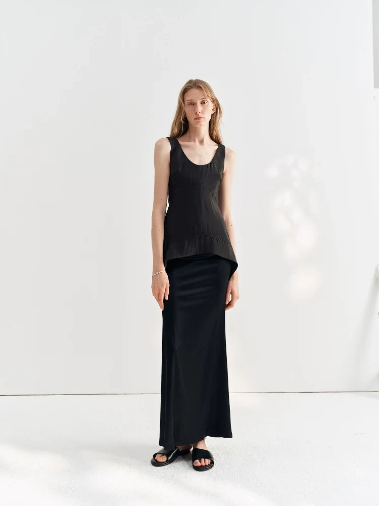 U-Neck Vest & Fishtail Skirt Set - Image 4