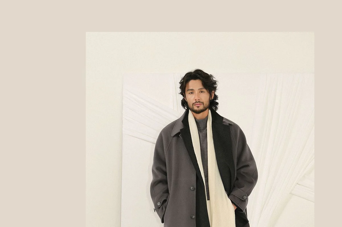 Ultra-Fine Wool Velvet Scarf - Image 5