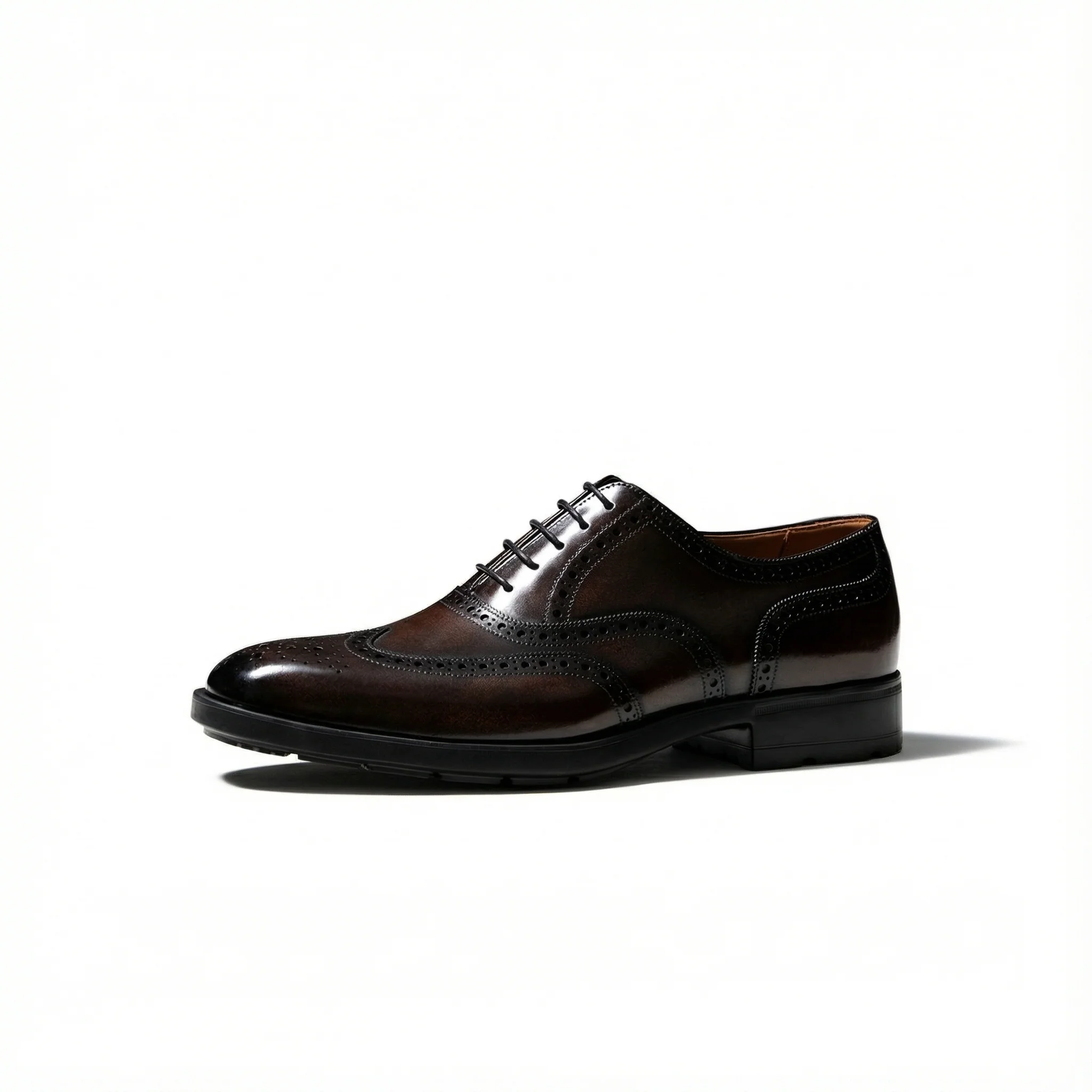 Ultra-Light Wingtip Brogue Oxford