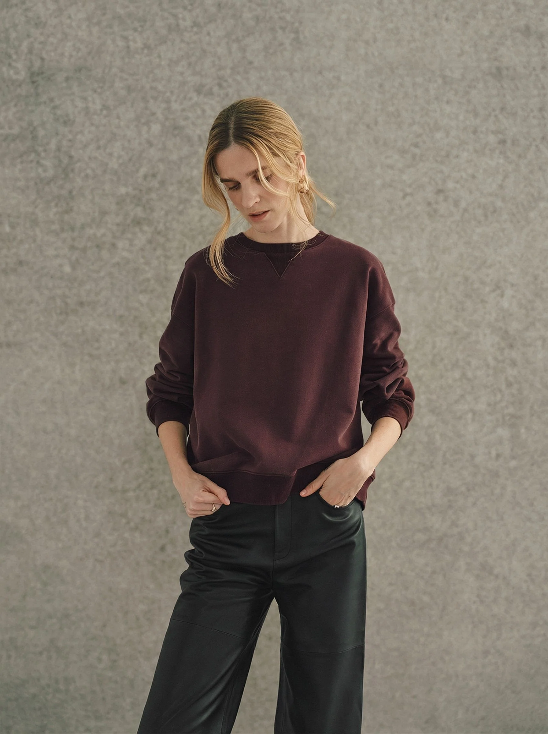 V-Insert Sweatshirt - Image 6