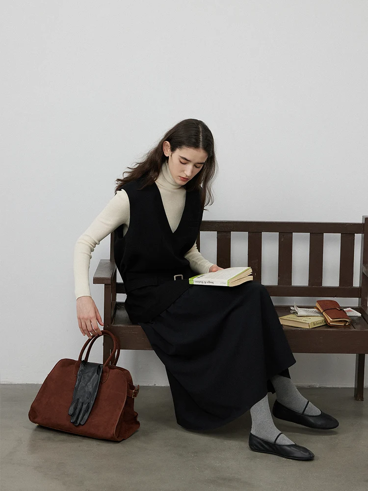 V‑Neck Belted Low‑Waist Vest Dress - Image 4