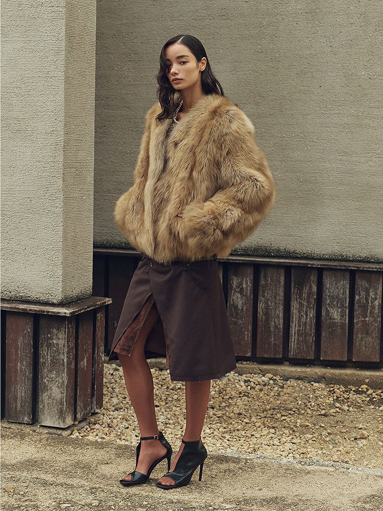 V-Neck Fur Jacket - Image 4
