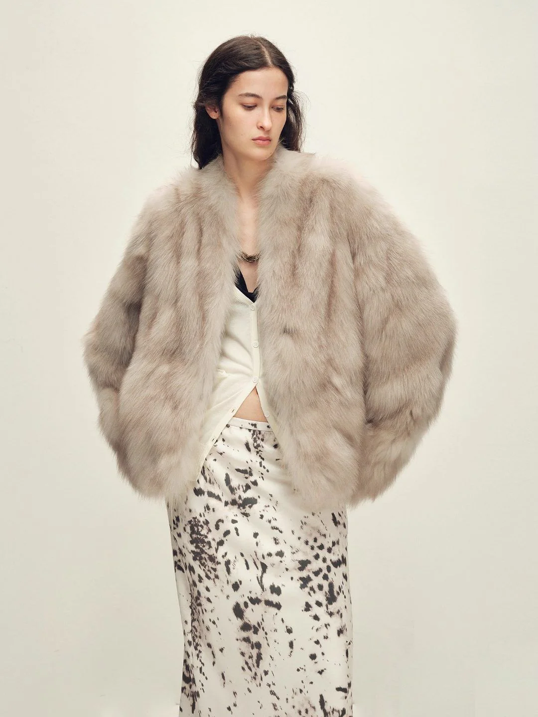 V-Neck Fur Jacket - Image 2