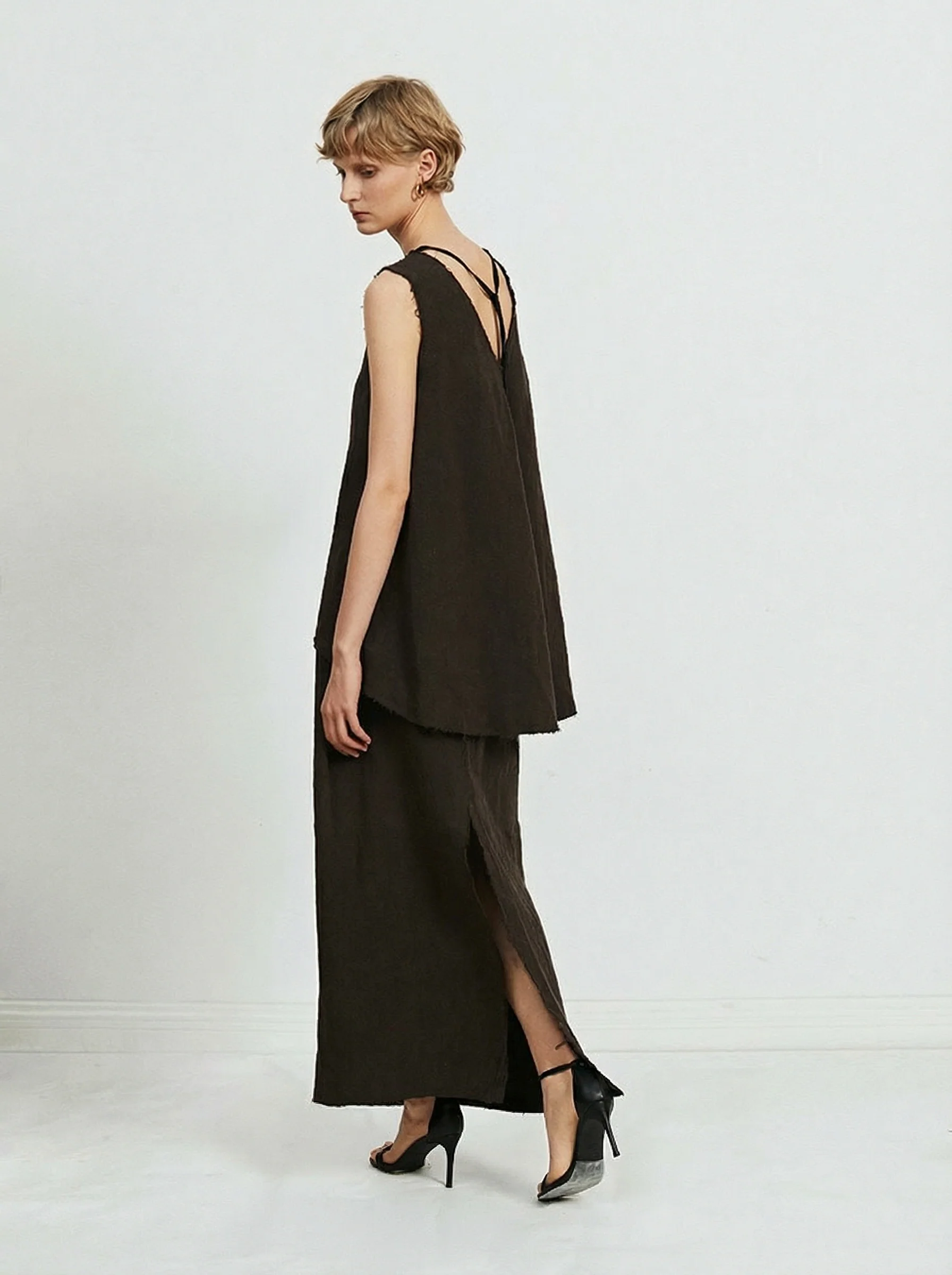 V-Neck Linen Set - Image 5
