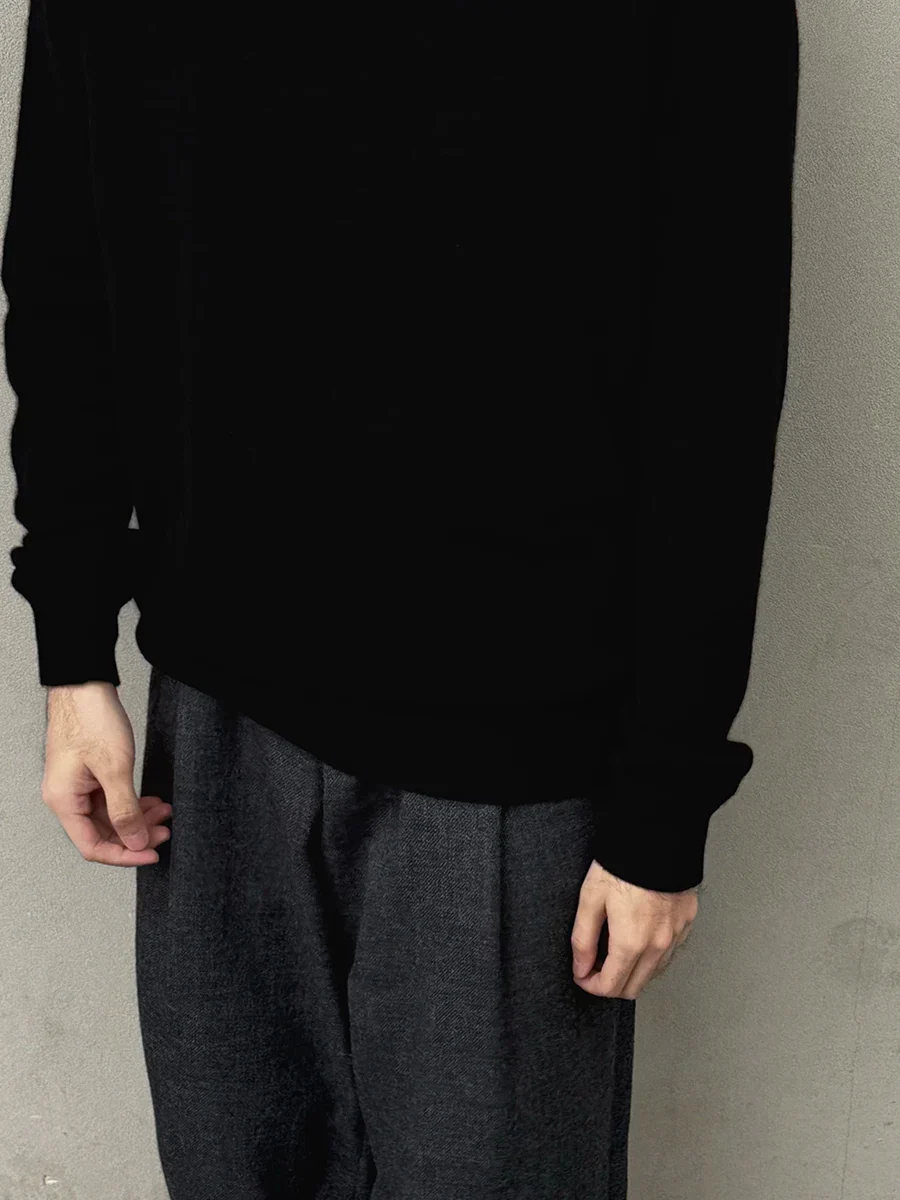 V-Stitch Crewneck