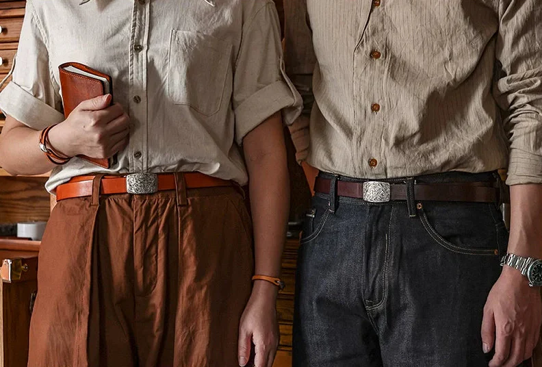 Vegetable-Tanned Cowhide Belt - Image 2