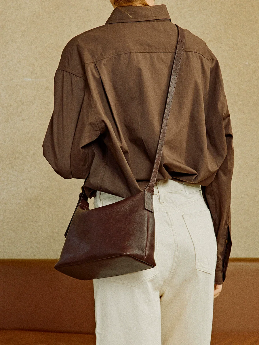 Vegetable-Tanned Cowhide Hobo Bag - Image 4