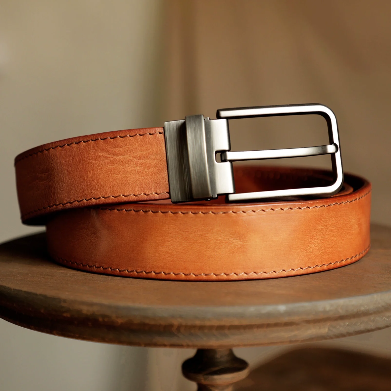 Vegetable-Tanned Cowhide Pin Buckle Belt - Image 10