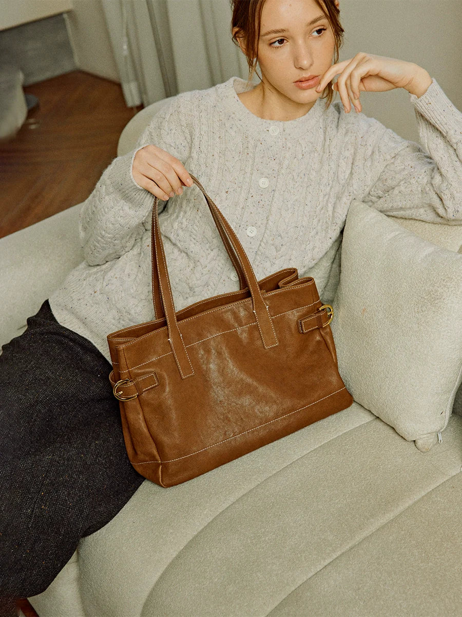 Vegetable-Tanned Cowhide Shoulder Tote - Image 2