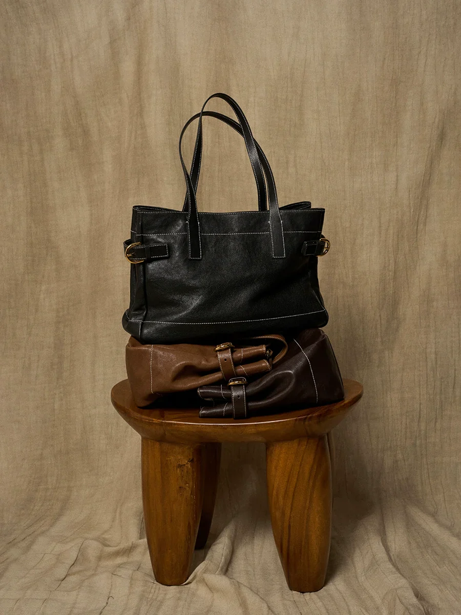 Vegetable-Tanned Cowhide Shoulder Tote - Image 5