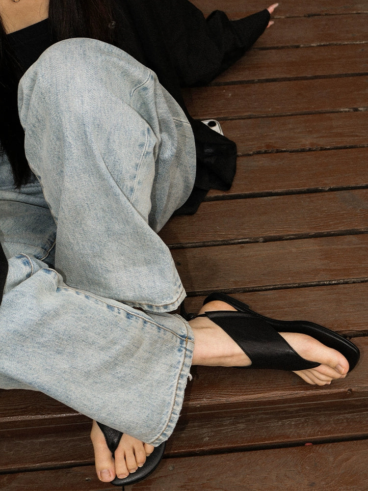 Vegetable-Tanned Leather Slingback Thong Sandals - Image 3