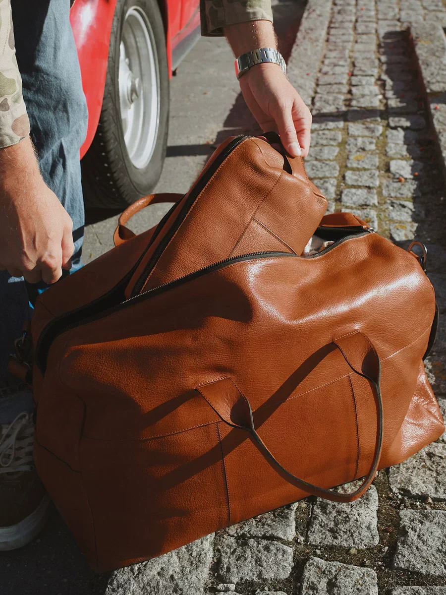 Vegetable-Tanned Top-Grain Leather Weekender - Image 2